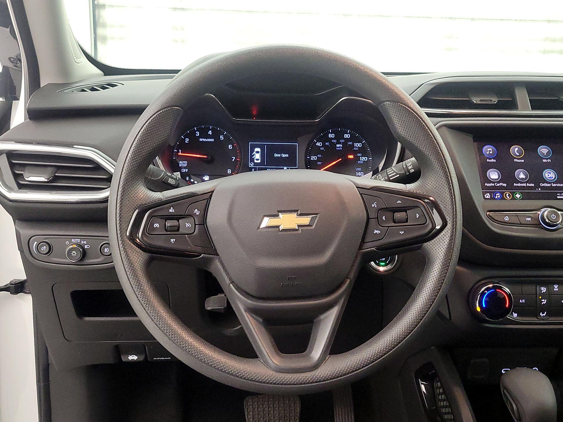 Thumbnail: 2023 Chevrolet TrailBlazer - 10