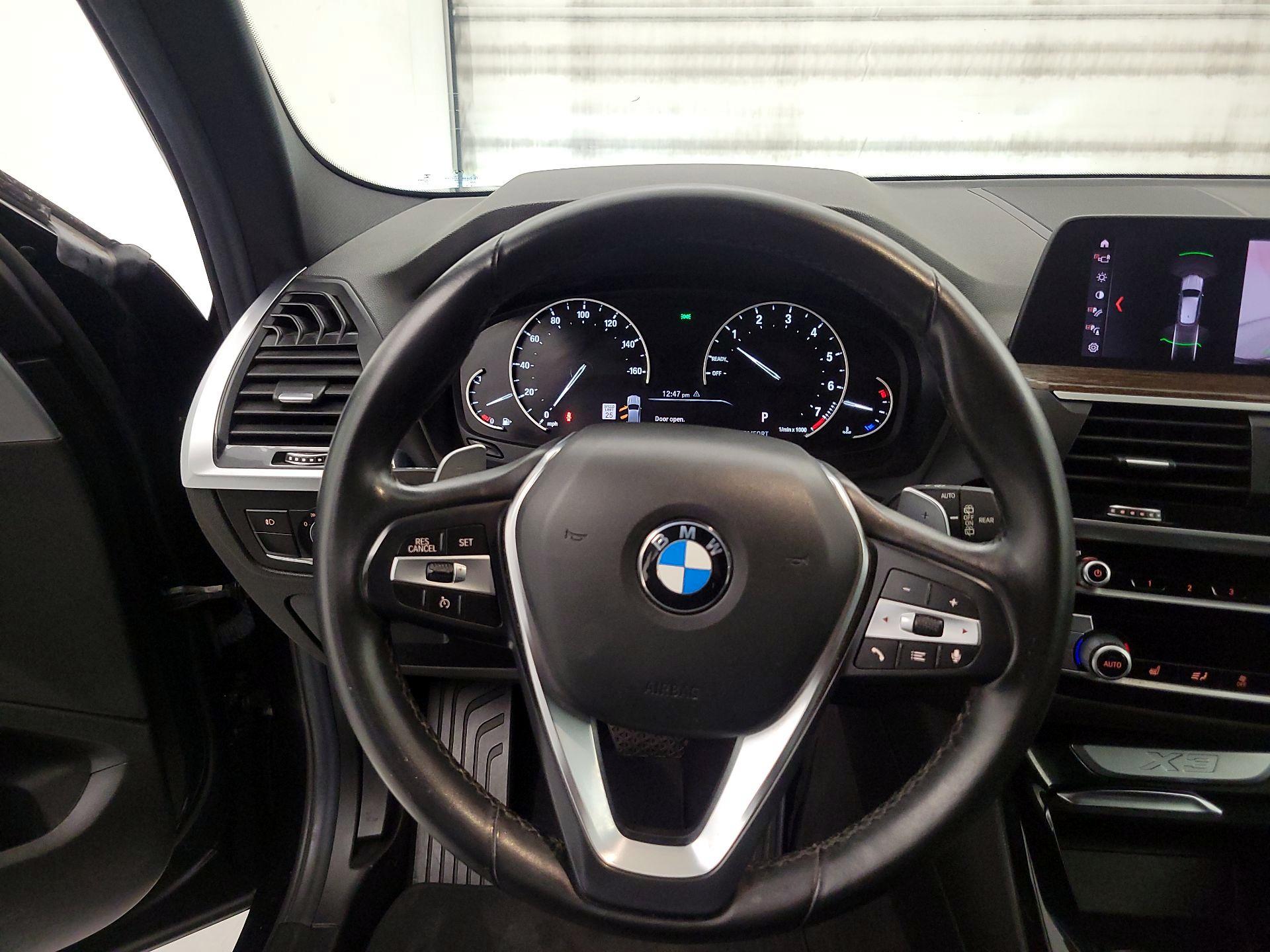 Thumbnail: 2021 BMW X3 - 10