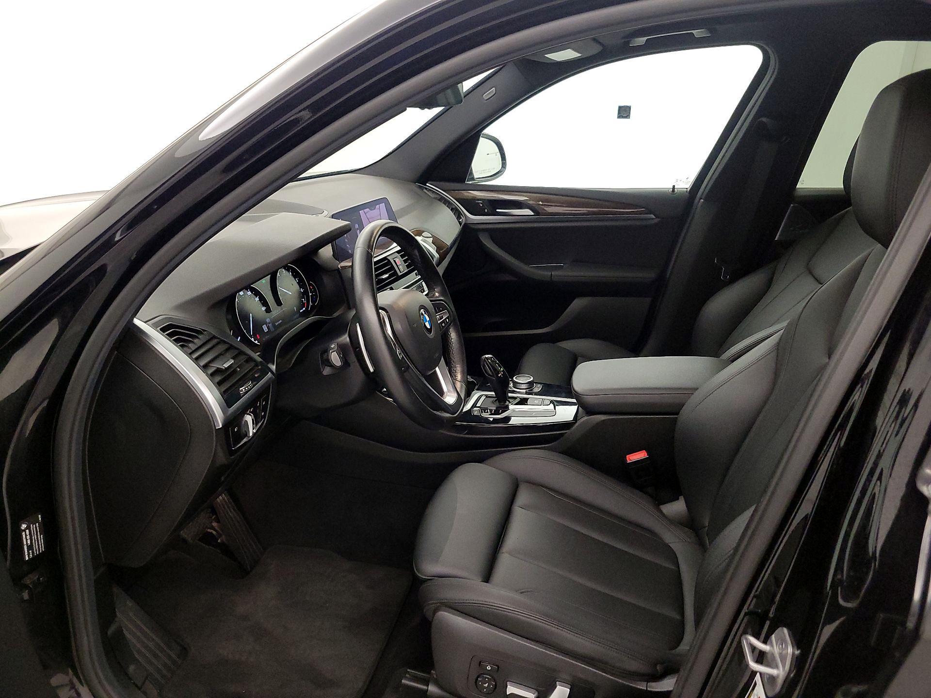 Thumbnail: 2021 BMW X3 - 11