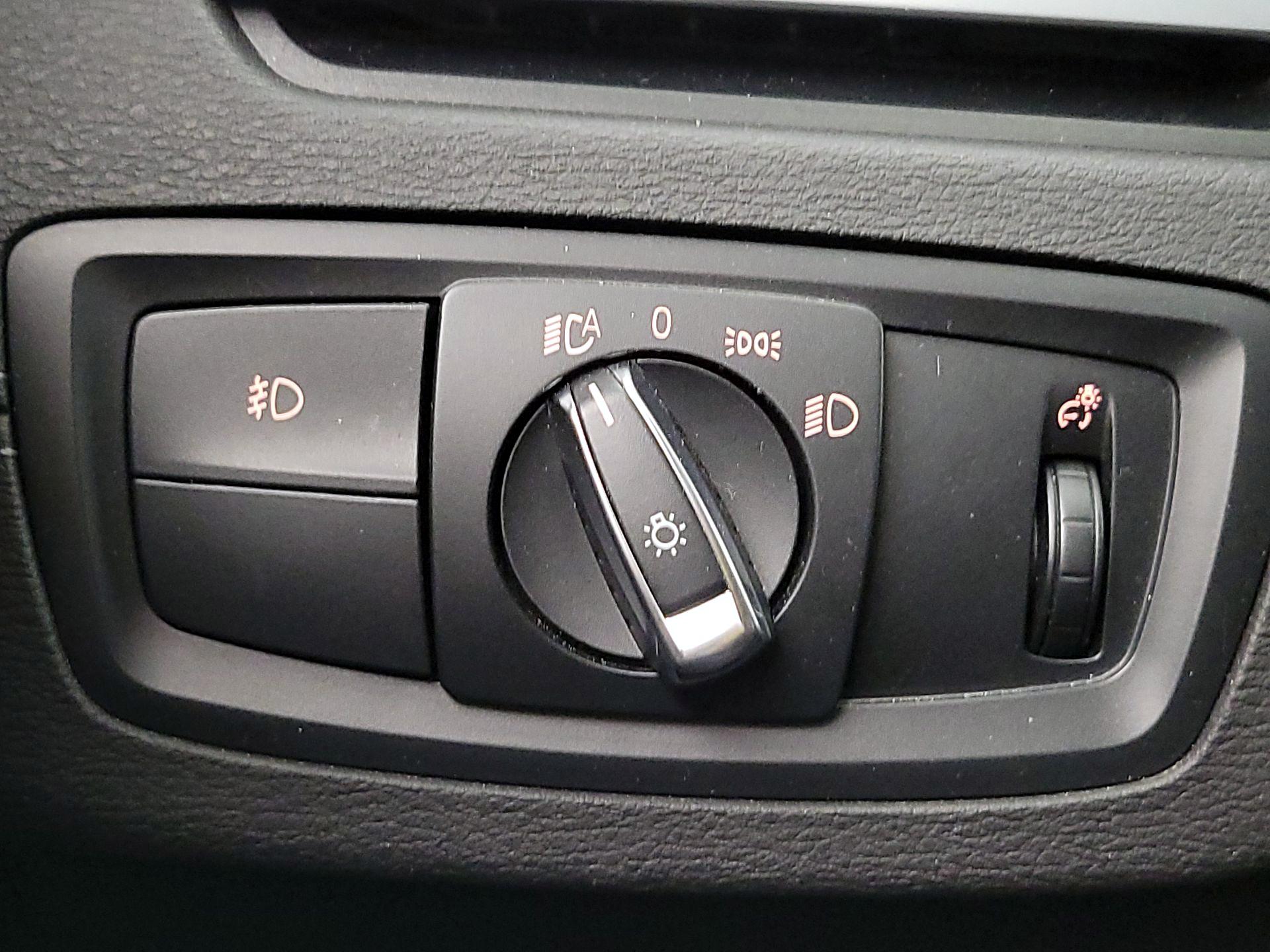 Thumbnail: 2020 BMW X2 - 13