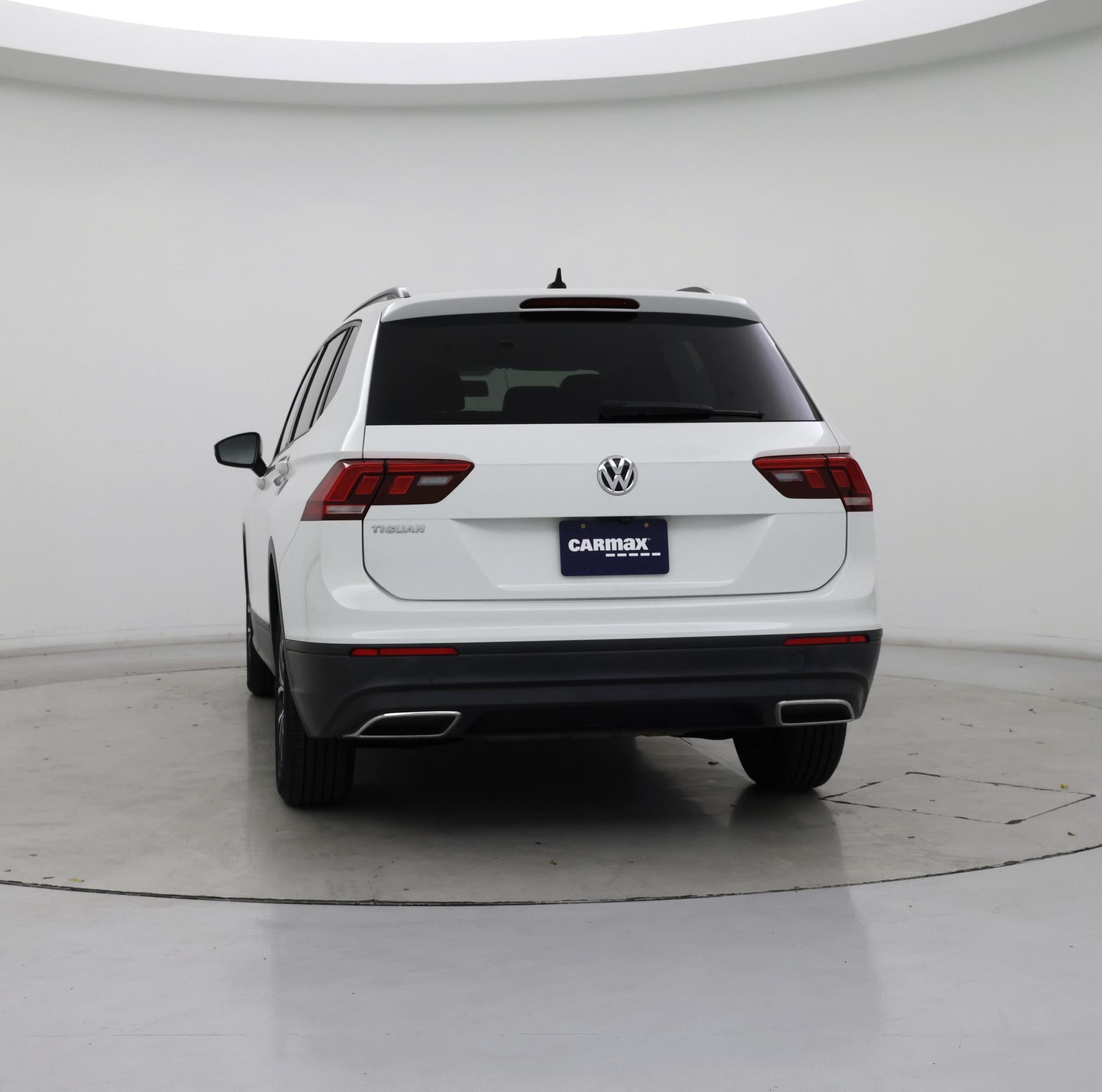 Thumbnail: 2021 Volkswagen Tiguan - 6