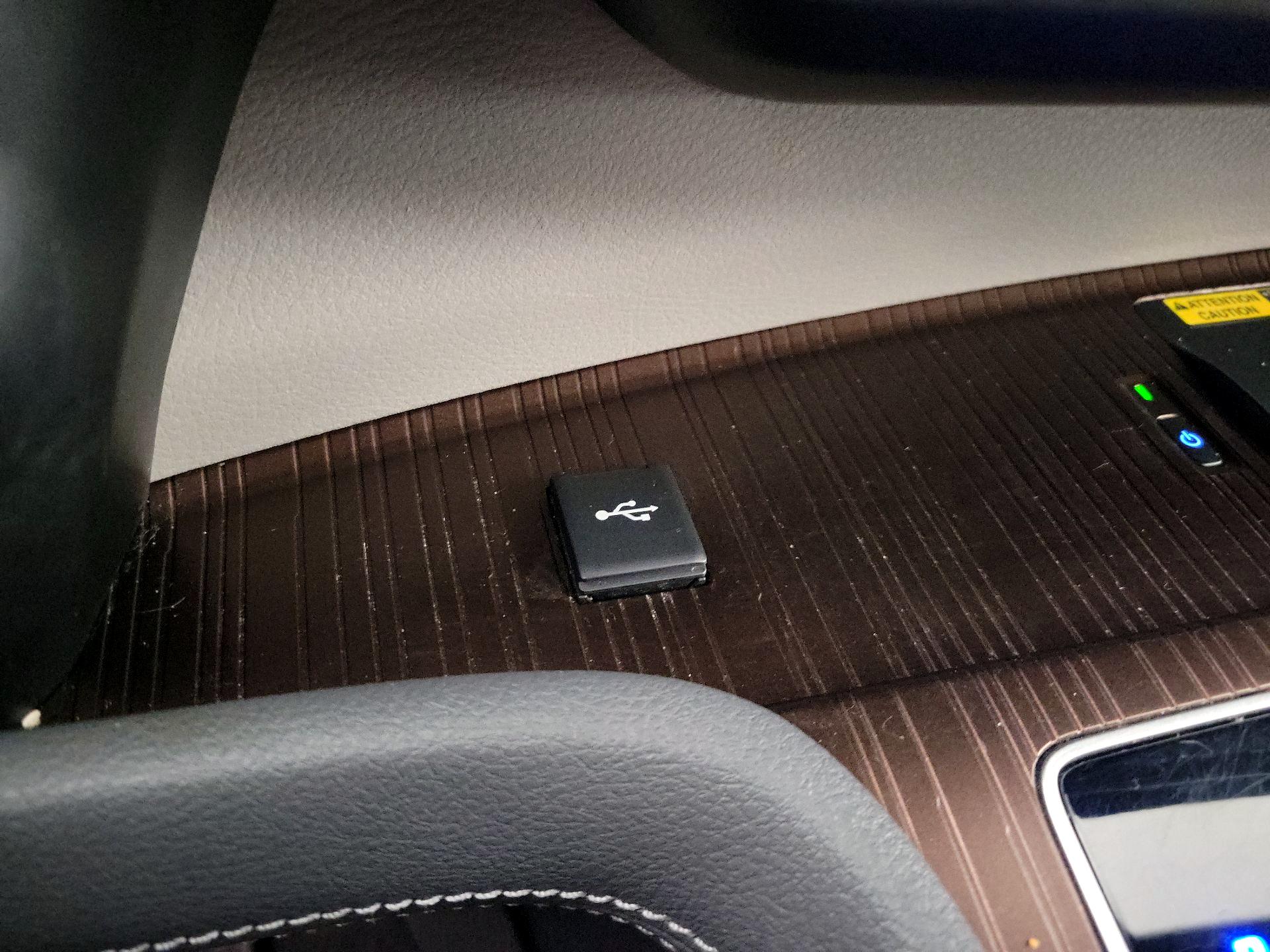 Thumbnail: 2023 Toyota Sienna - 19