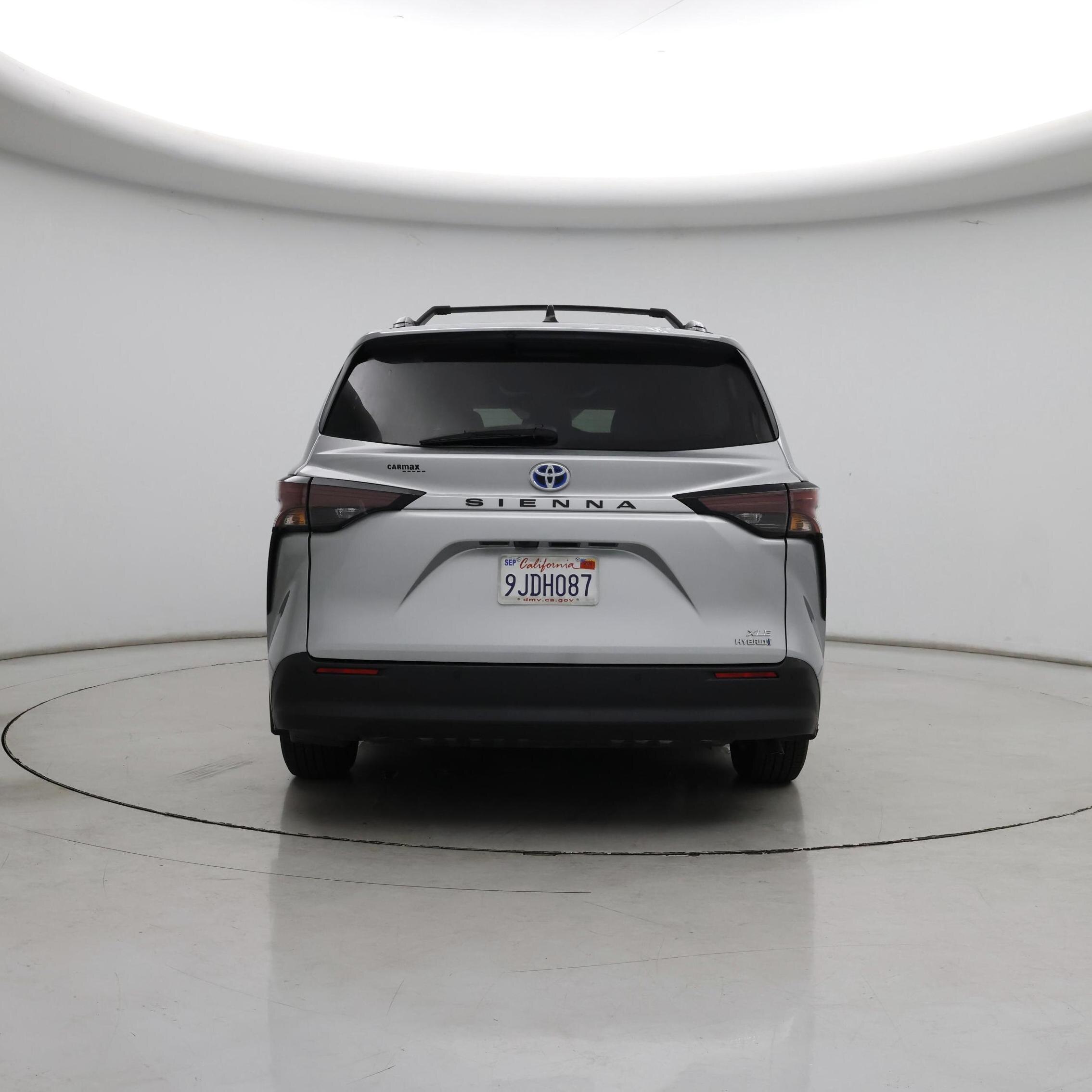 Thumbnail: 2023 Toyota Sienna - 6