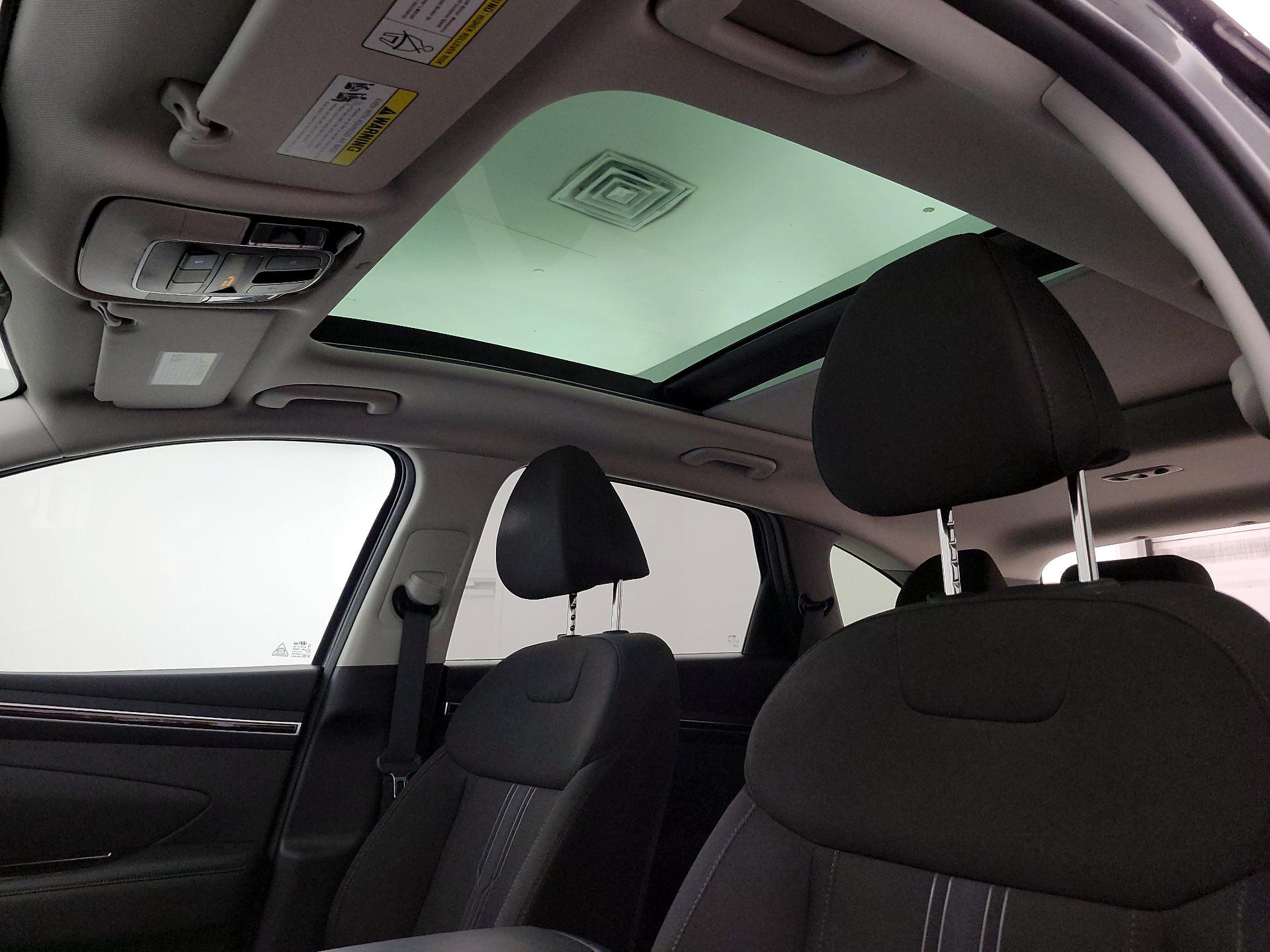 Thumbnail: 2022 Hyundai Tucson - 19