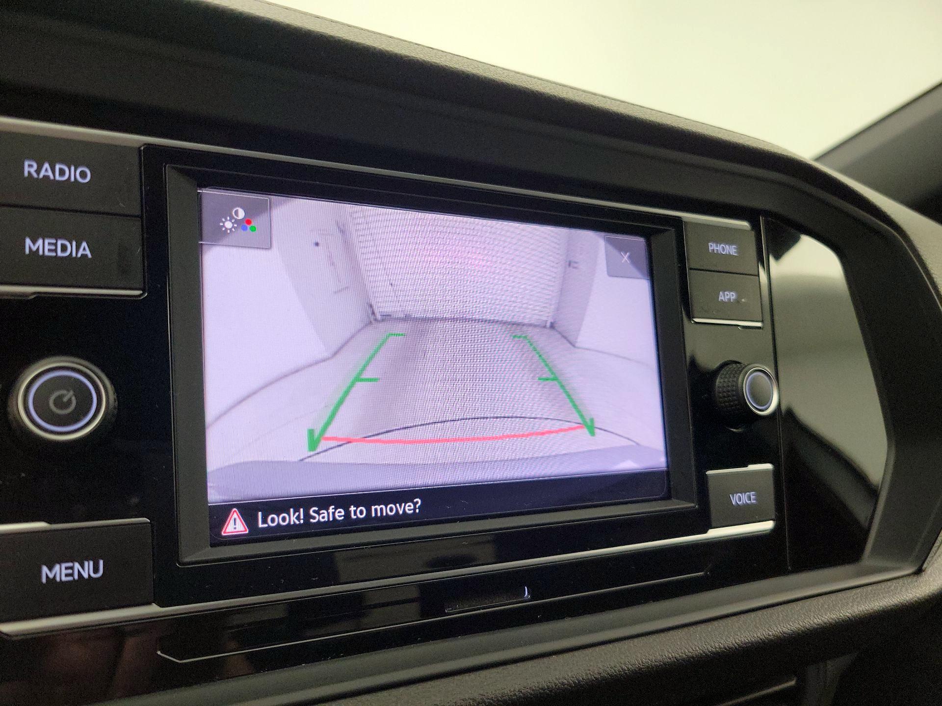 Thumbnail: 2023 Volkswagen Jetta - 14