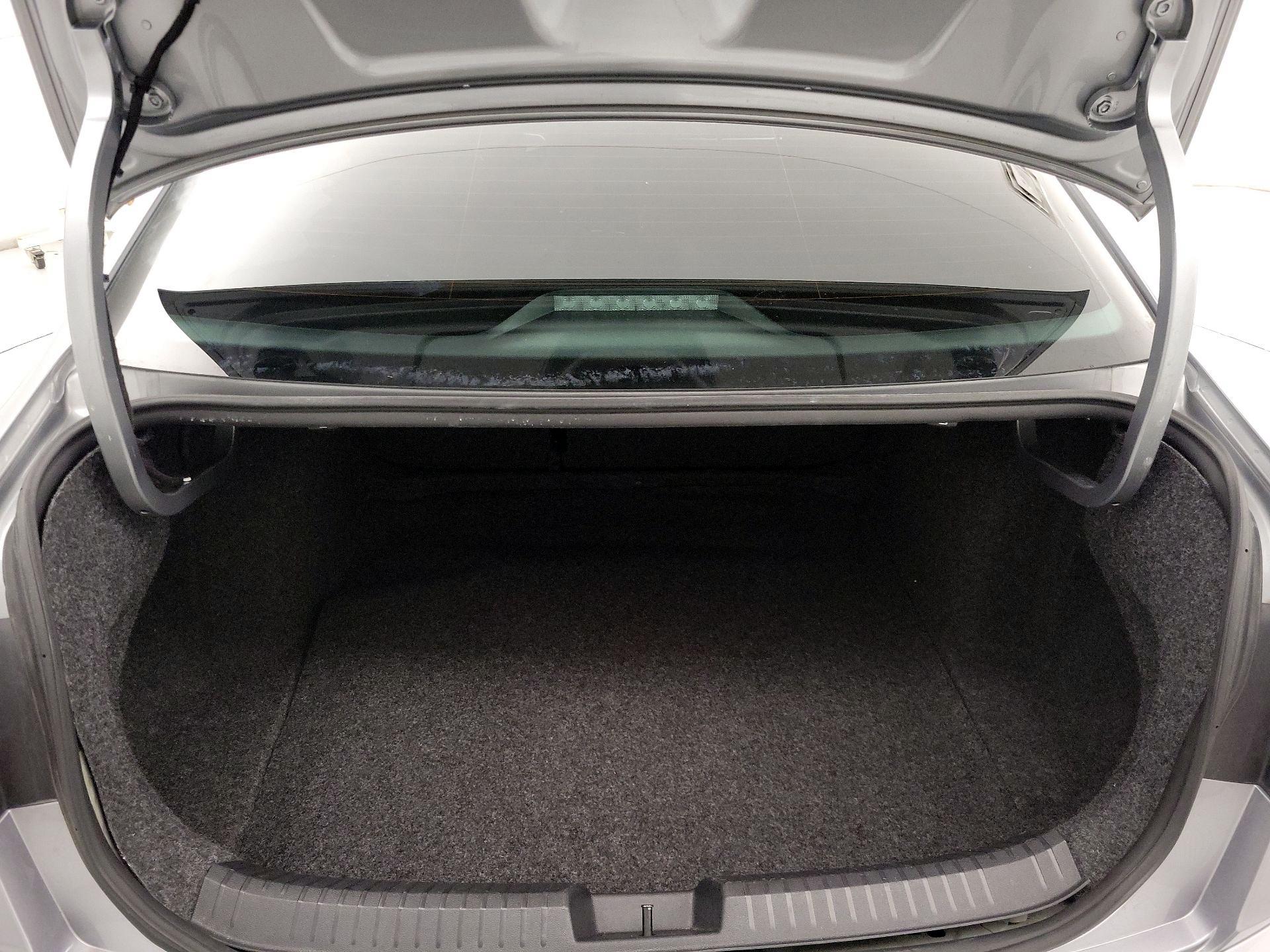 Thumbnail: 2023 Volkswagen Jetta - 20