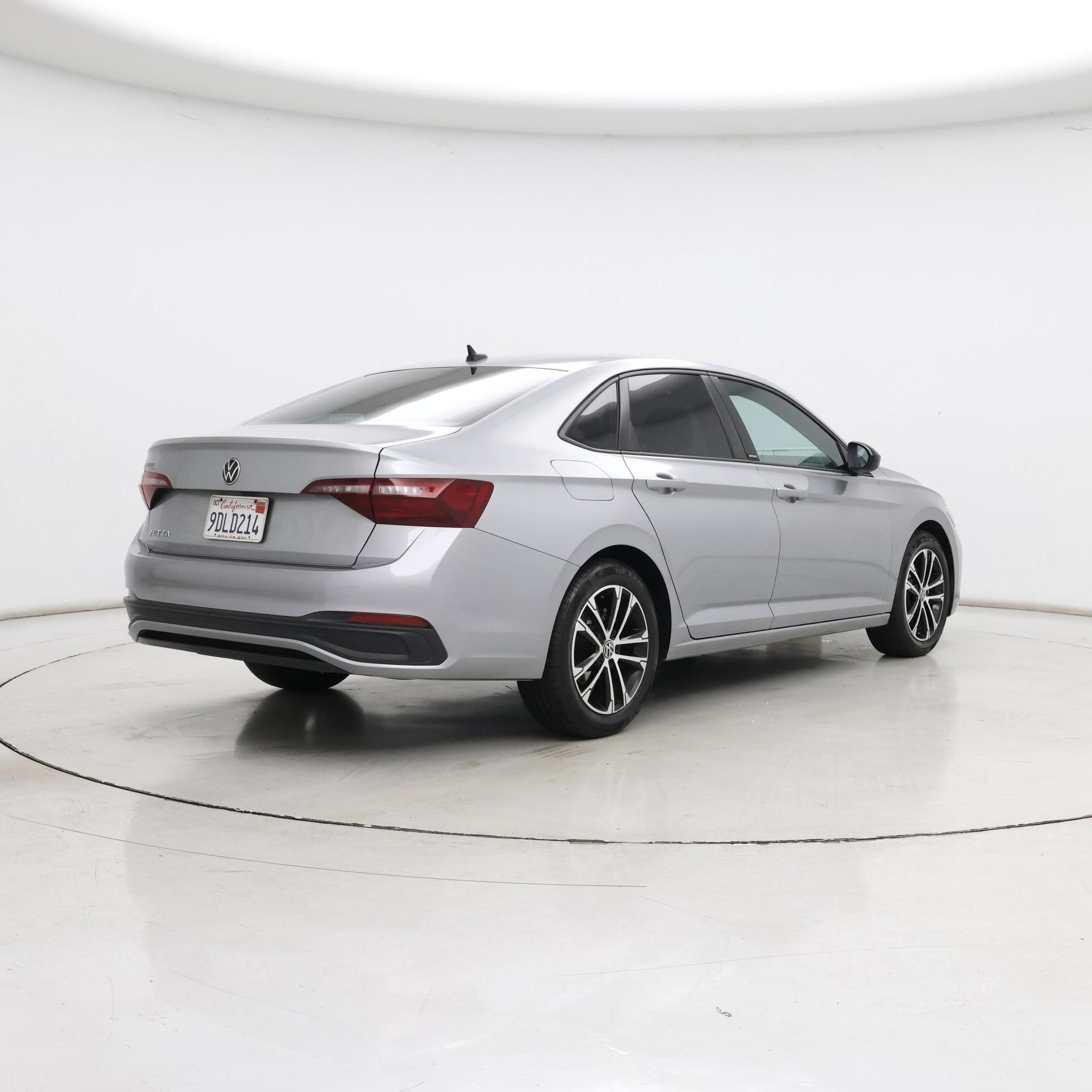 Thumbnail: 2023 Volkswagen Jetta - 8