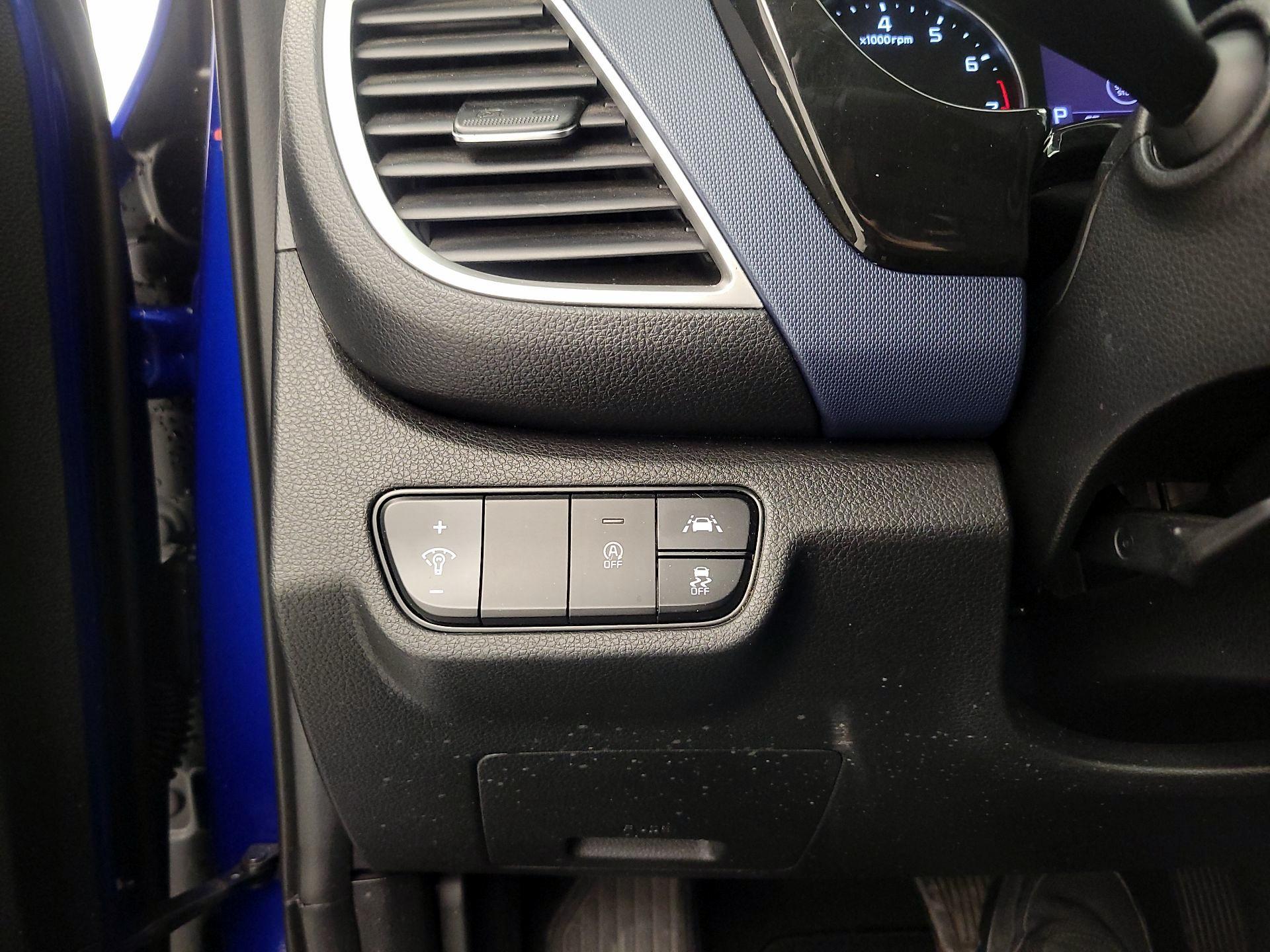 Thumbnail: 2023 Kia Seltos - 13