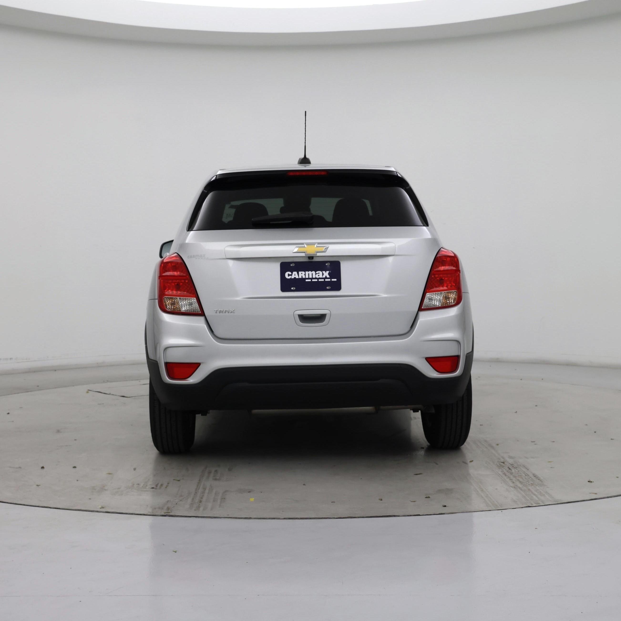 Thumbnail: 2022 Chevrolet Trax - 6