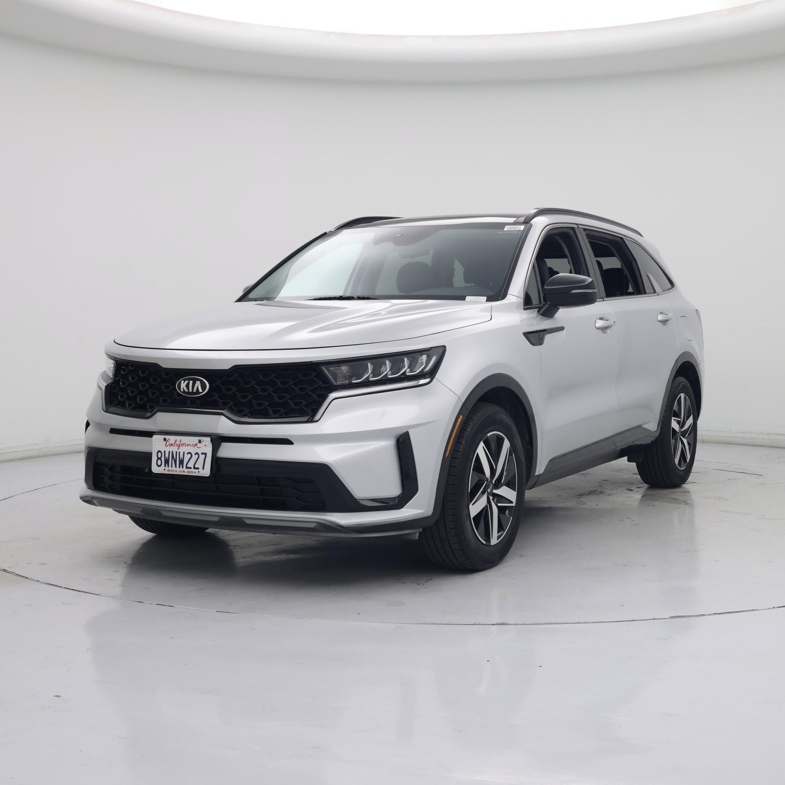 Thumbnail: 2021 Kia Sorento - 4