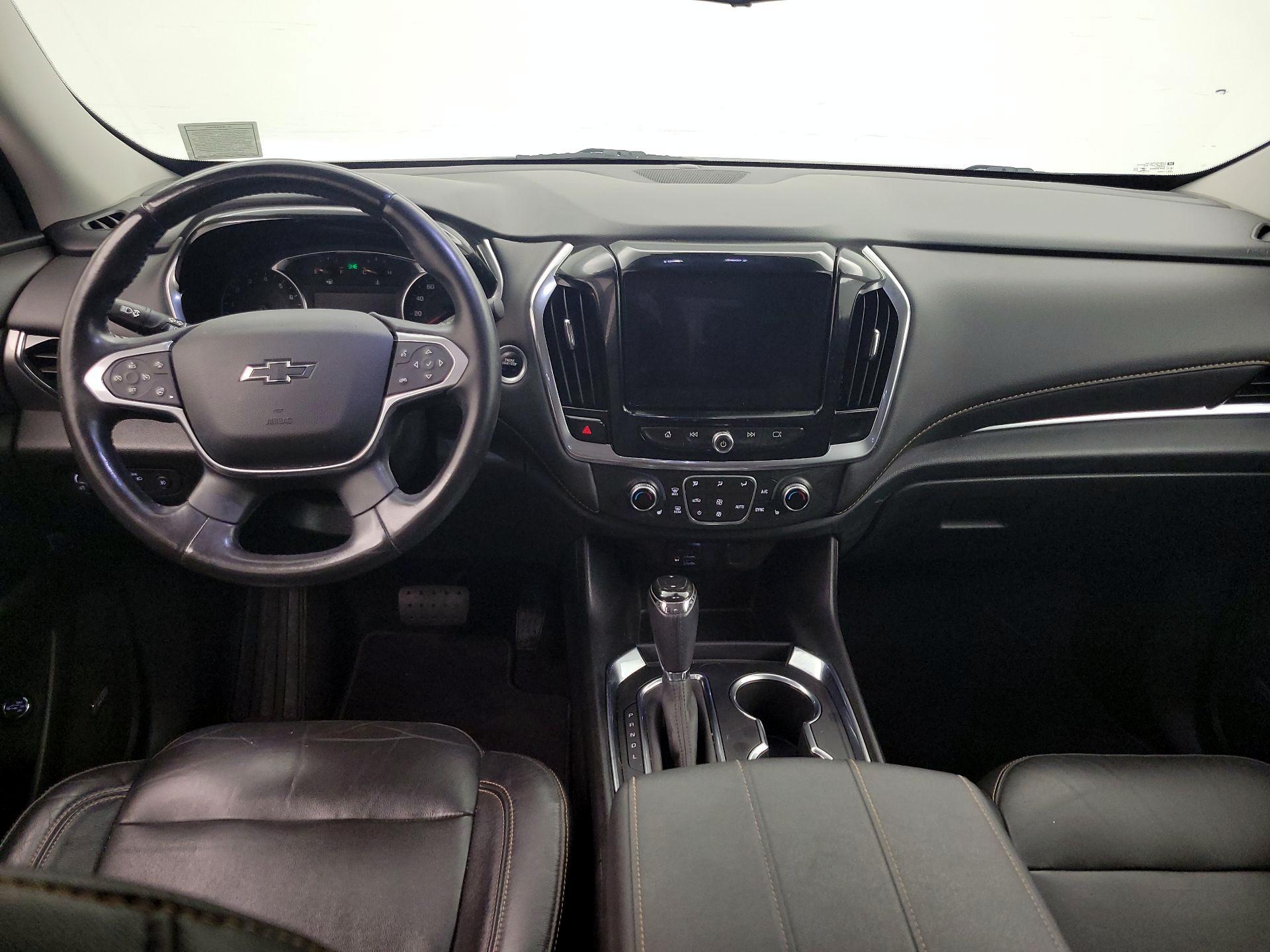 Thumbnail: 2020 Chevrolet Traverse - 9