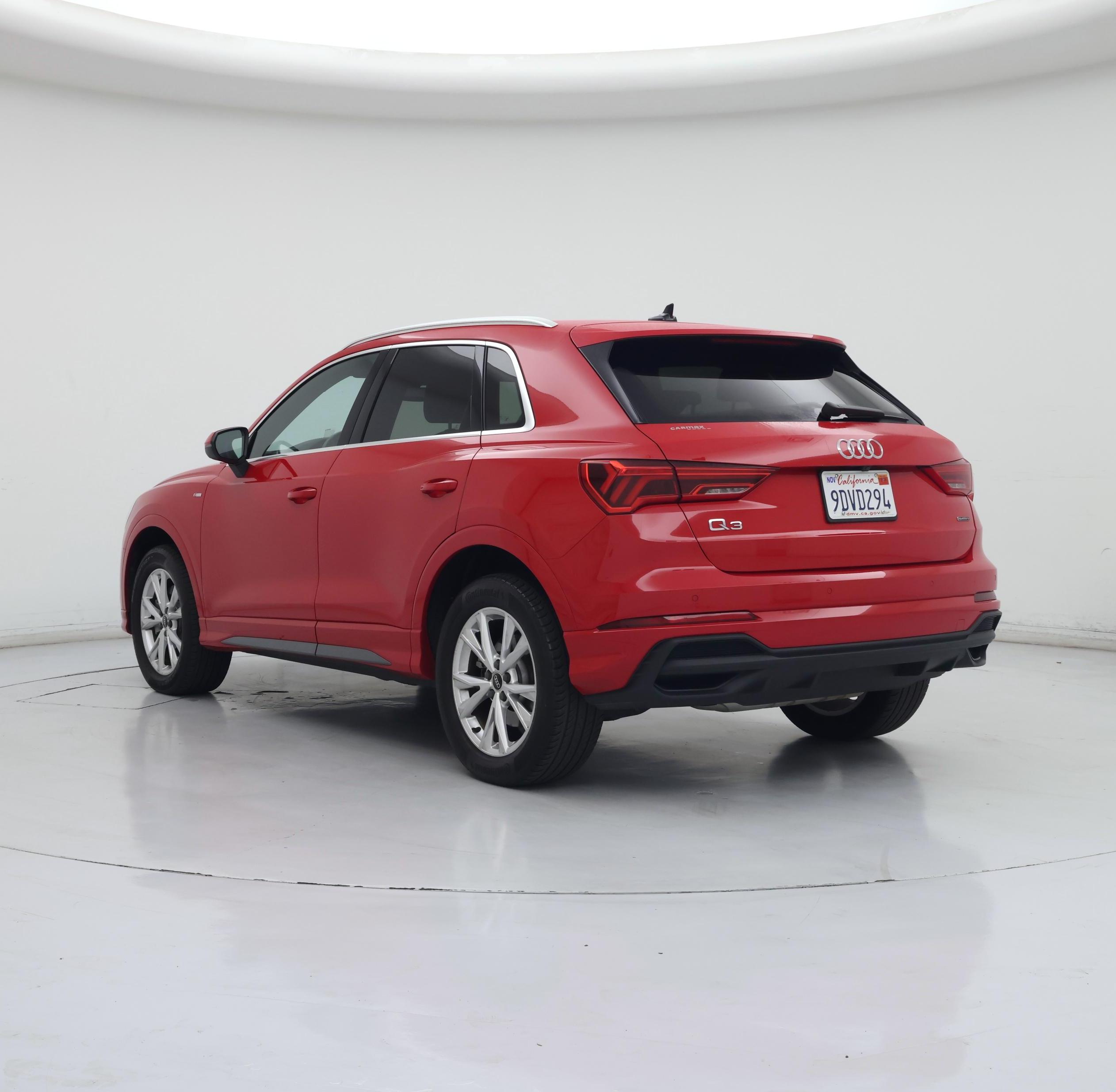 Thumbnail: 2023 Audi Q3 - 2