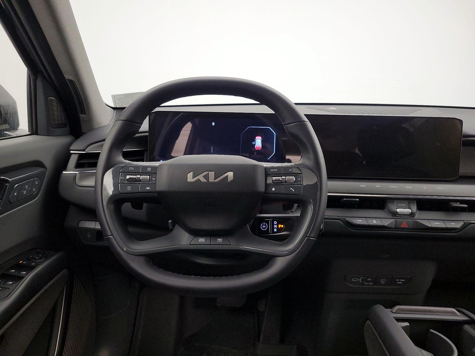 Thumbnail: 2024 Kia EV9 - 10
