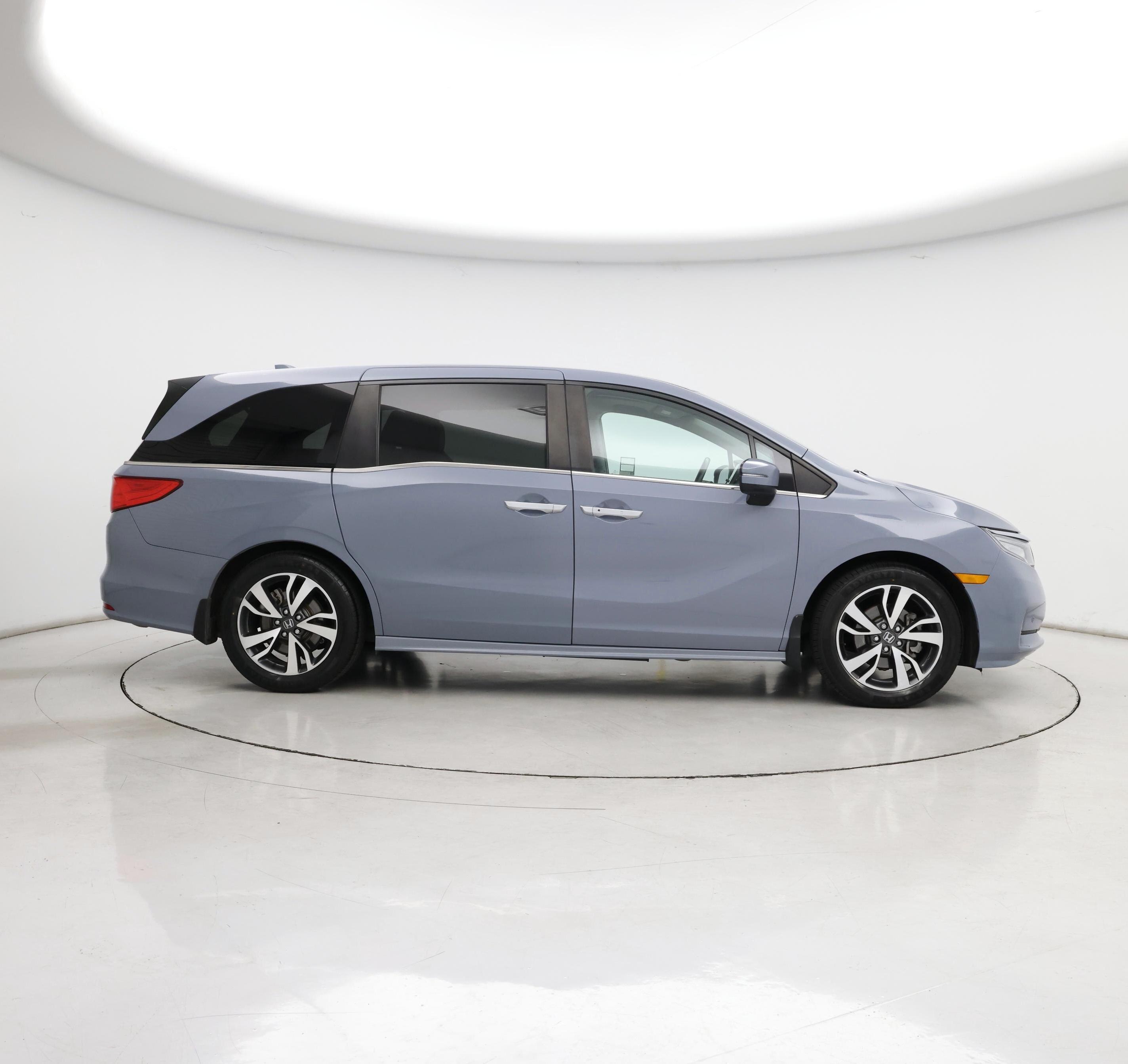 Thumbnail: 2023 Honda Odyssey - 7