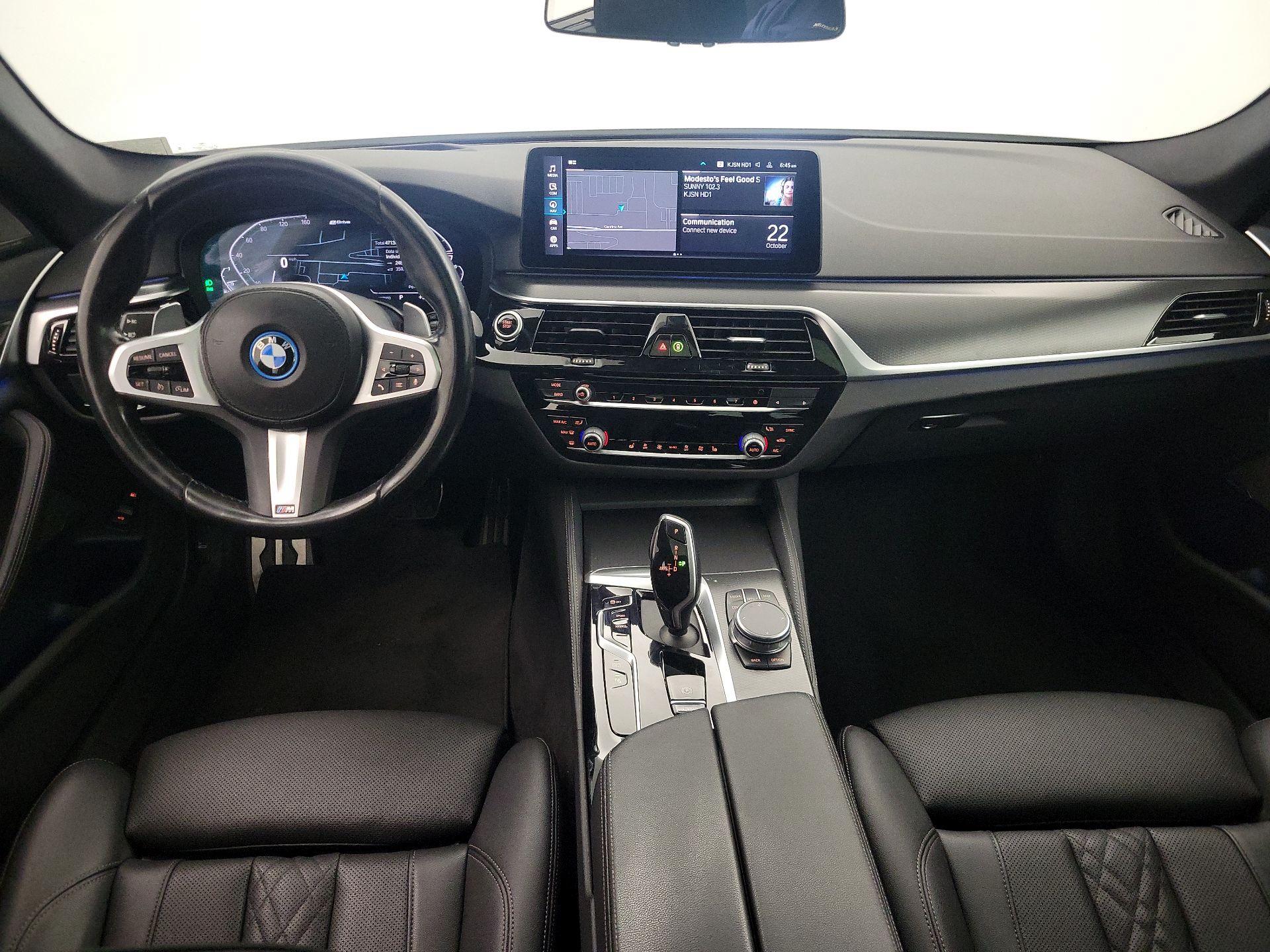 Thumbnail: 2022 BMW 5 Series - 9