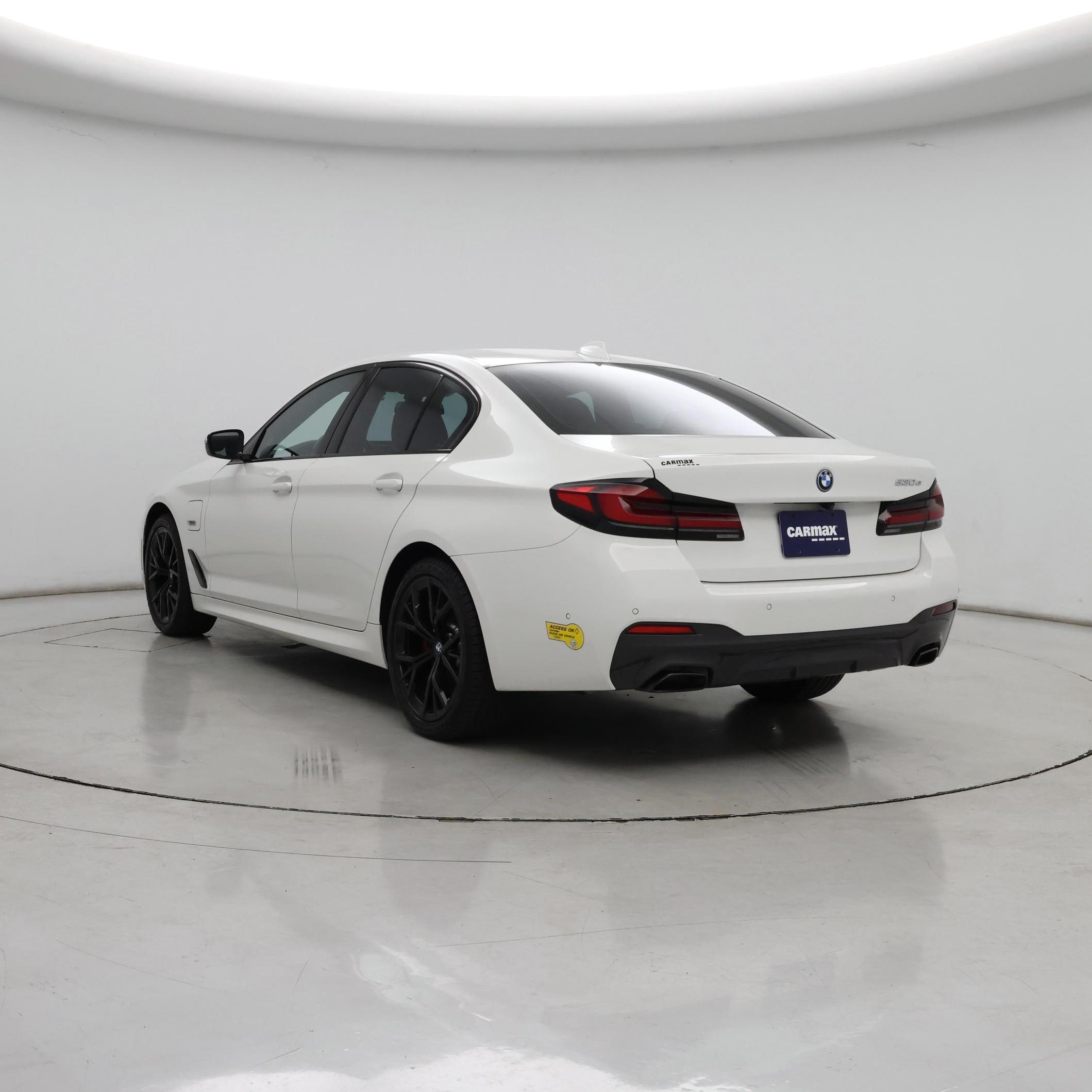 Thumbnail: 2022 BMW 5 Series - 2