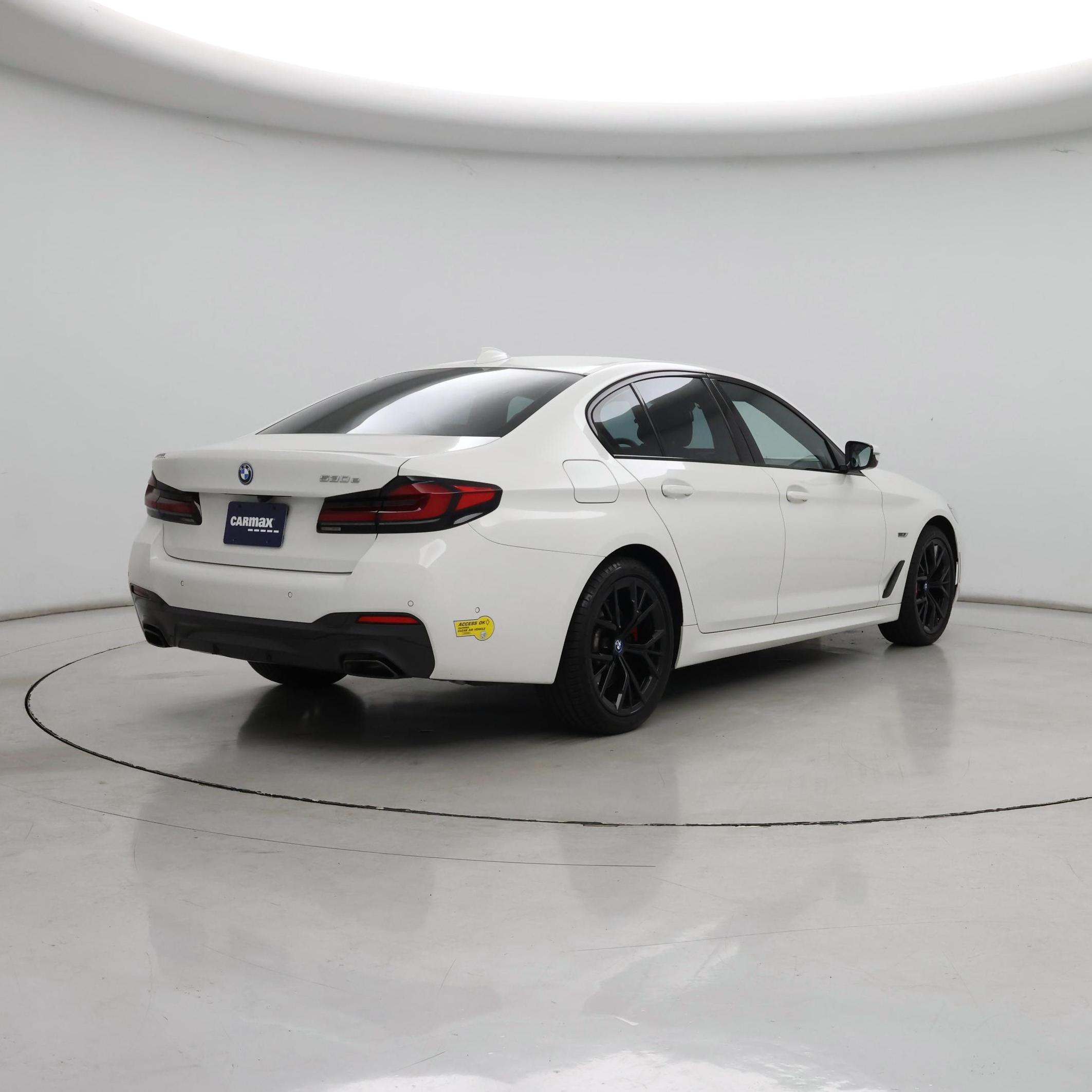Thumbnail: 2022 BMW 5 Series - 8