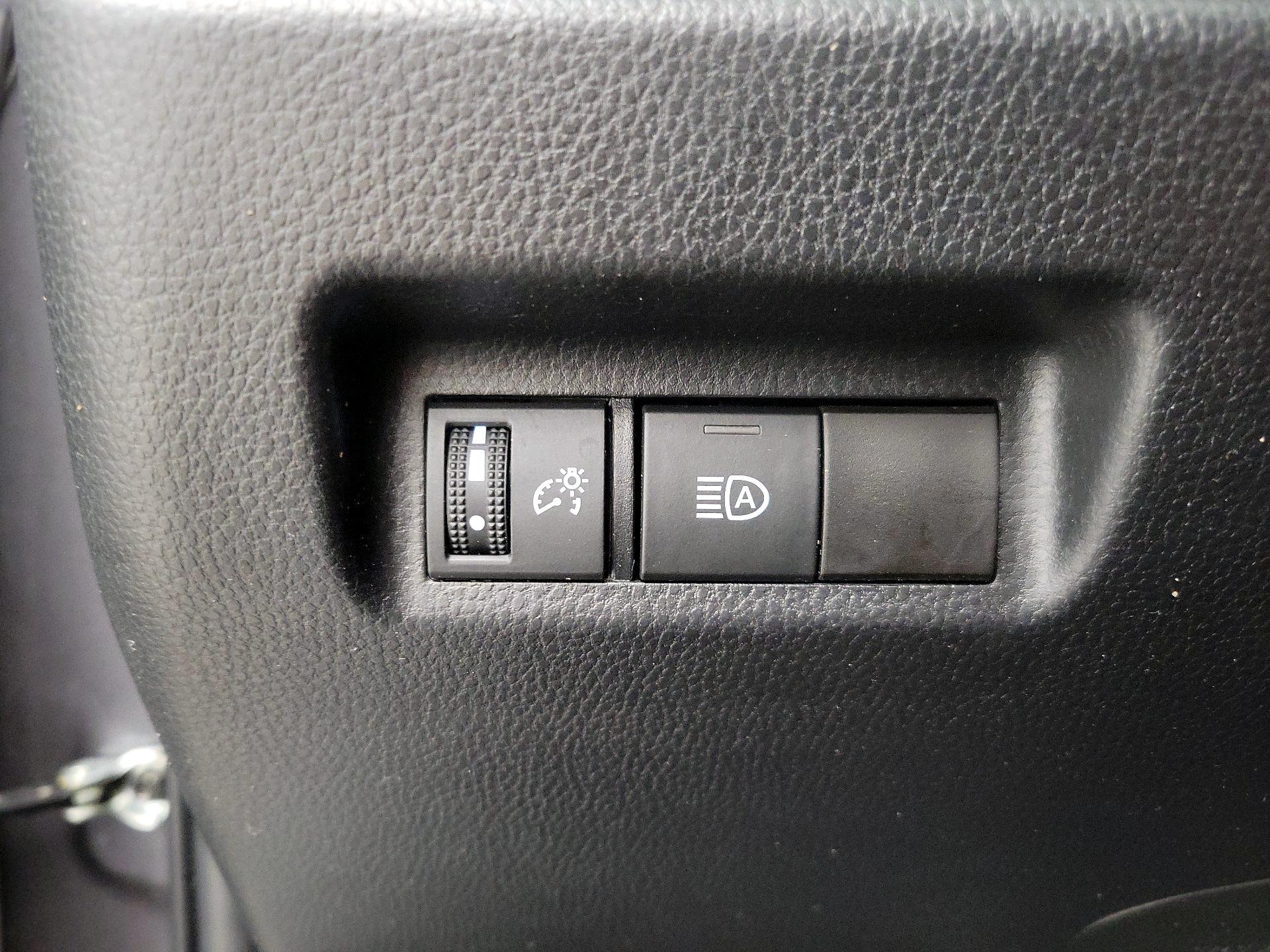 Thumbnail: 2023 Toyota RAV4 - 13