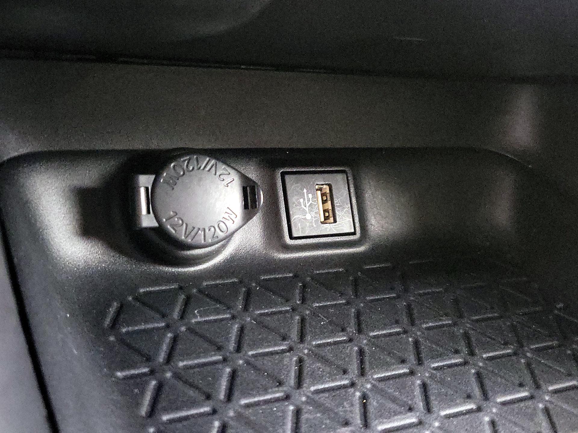 Thumbnail: 2023 Toyota RAV4 - 18