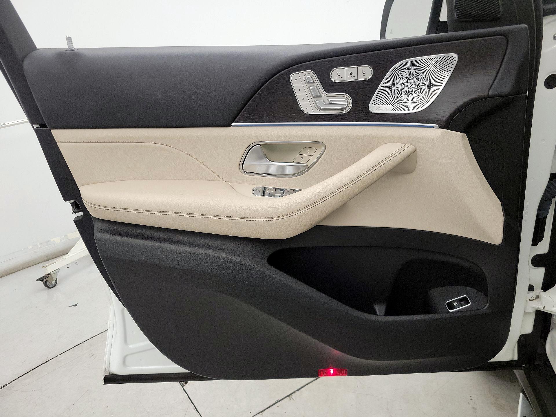 Thumbnail: 2021 Mercedes-Benz GLE - 12