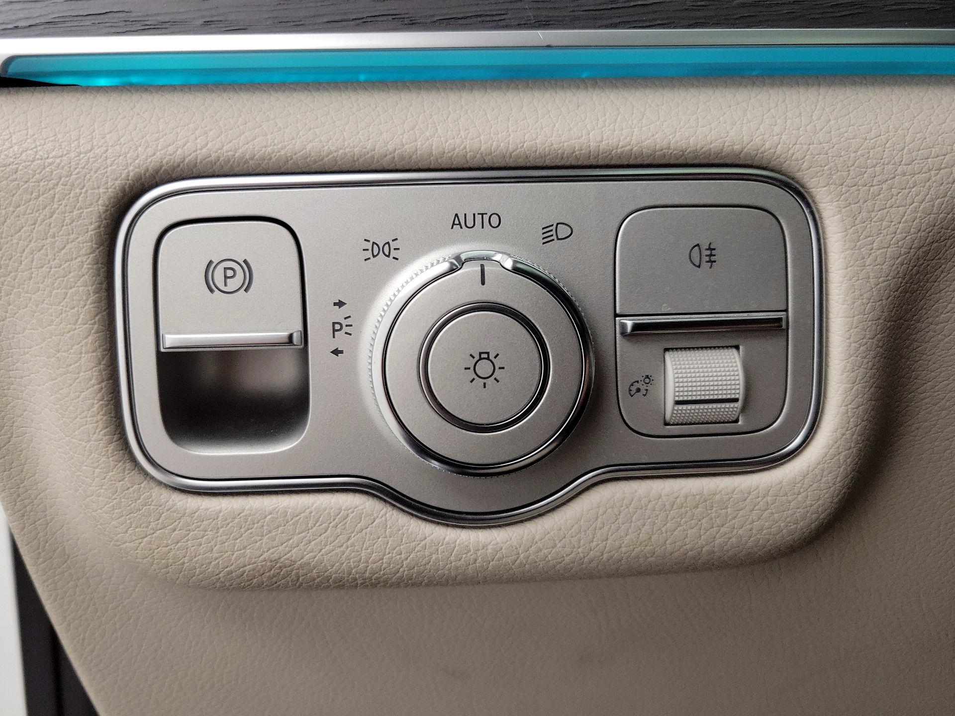 Thumbnail: 2021 Mercedes-Benz GLE - 13