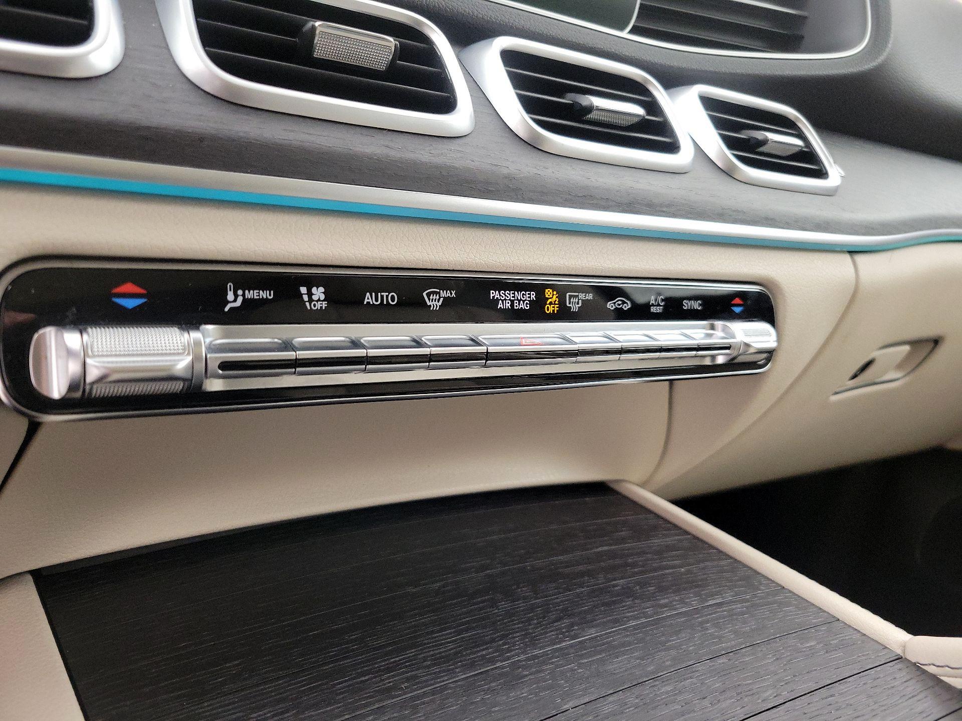 Thumbnail: 2021 Mercedes-Benz GLE - 17