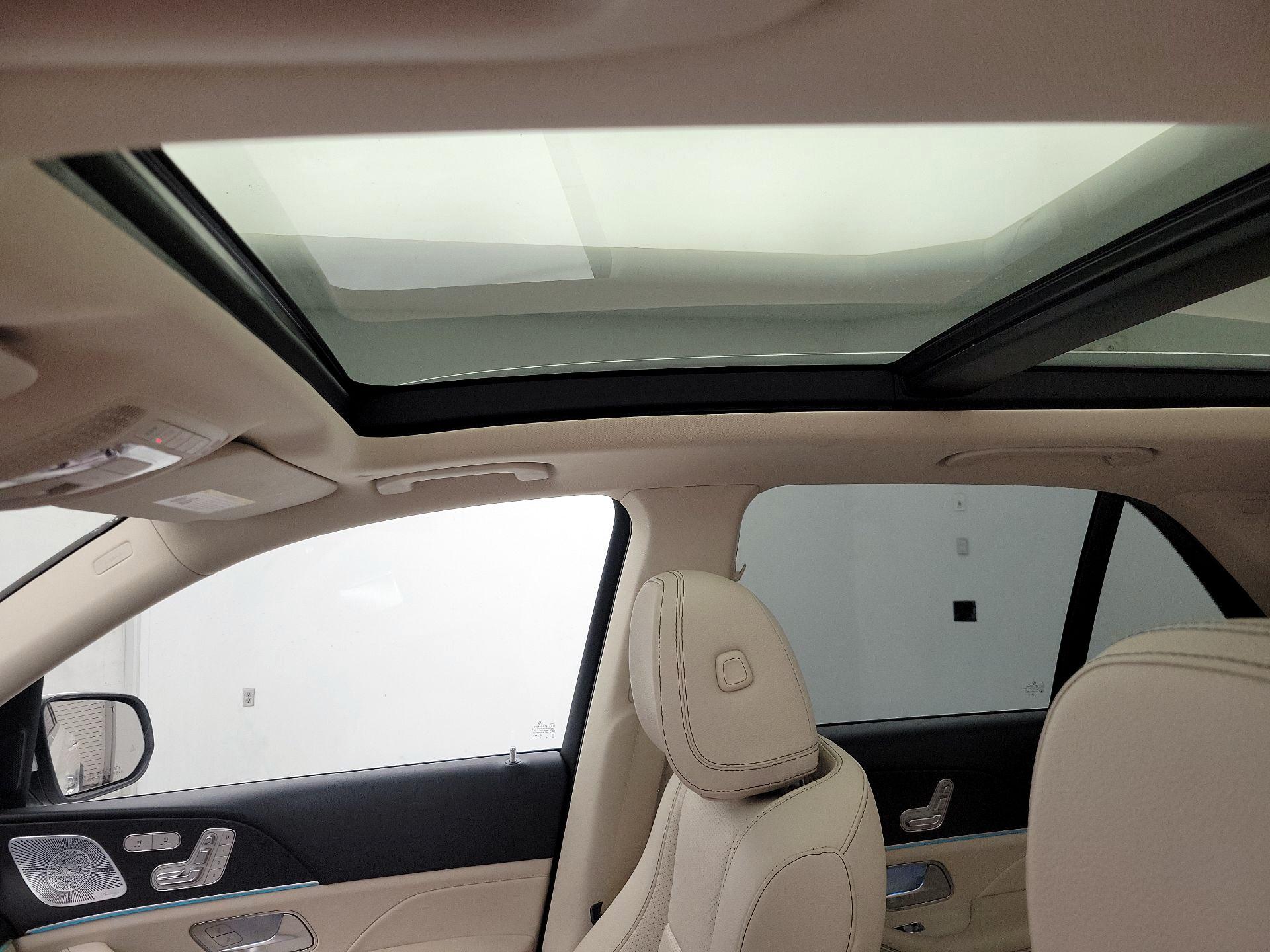 Thumbnail: 2021 Mercedes-Benz GLE - 20