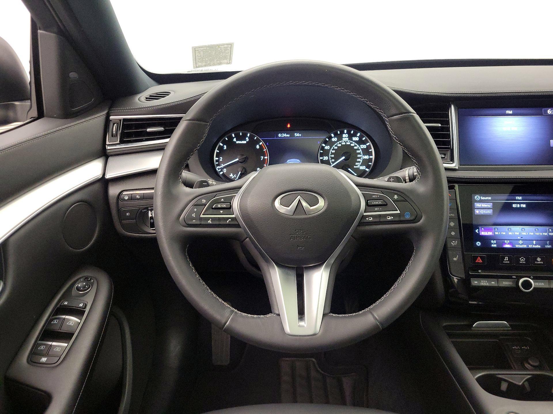 Thumbnail: 2021 INFINITI QX50 - 10
