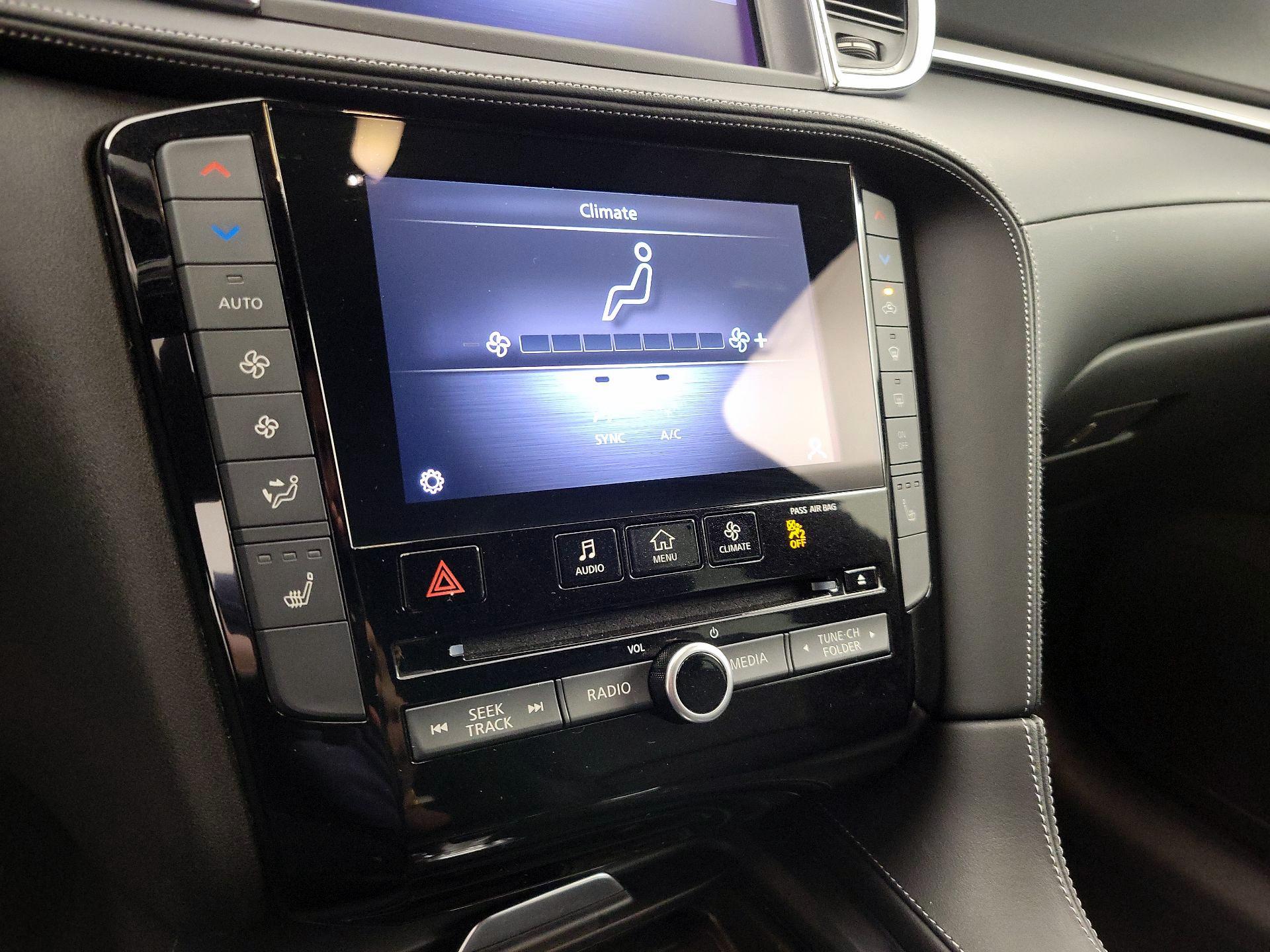 Thumbnail: 2021 INFINITI QX50 - 16