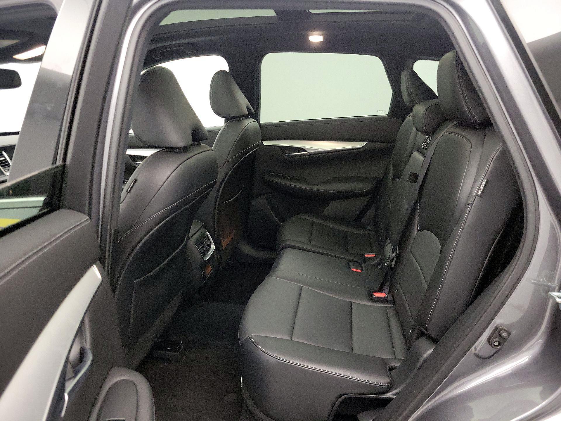 Thumbnail: 2021 INFINITI QX50 - 20