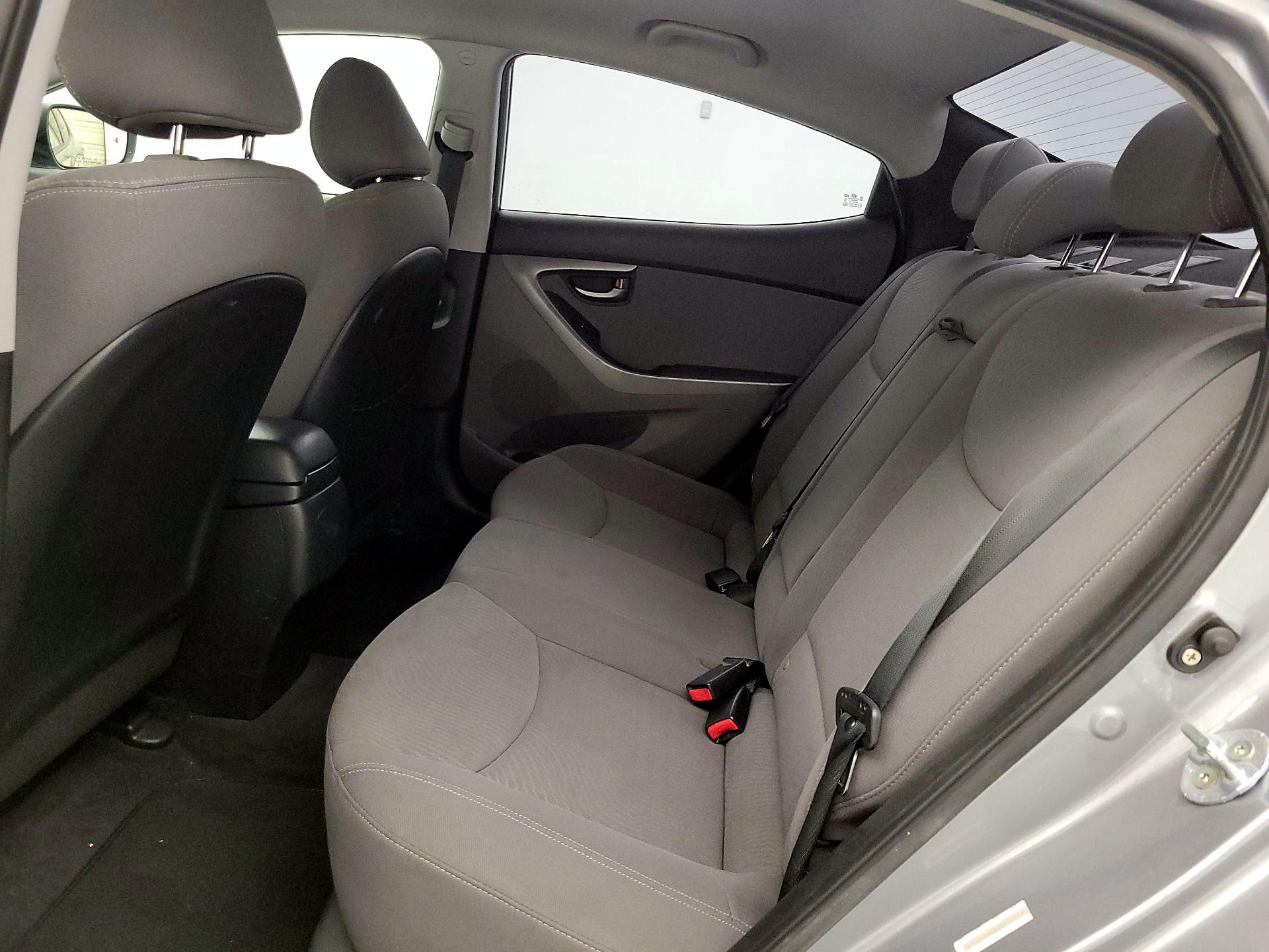 Thumbnail: 2015 Hyundai Elantra - 19