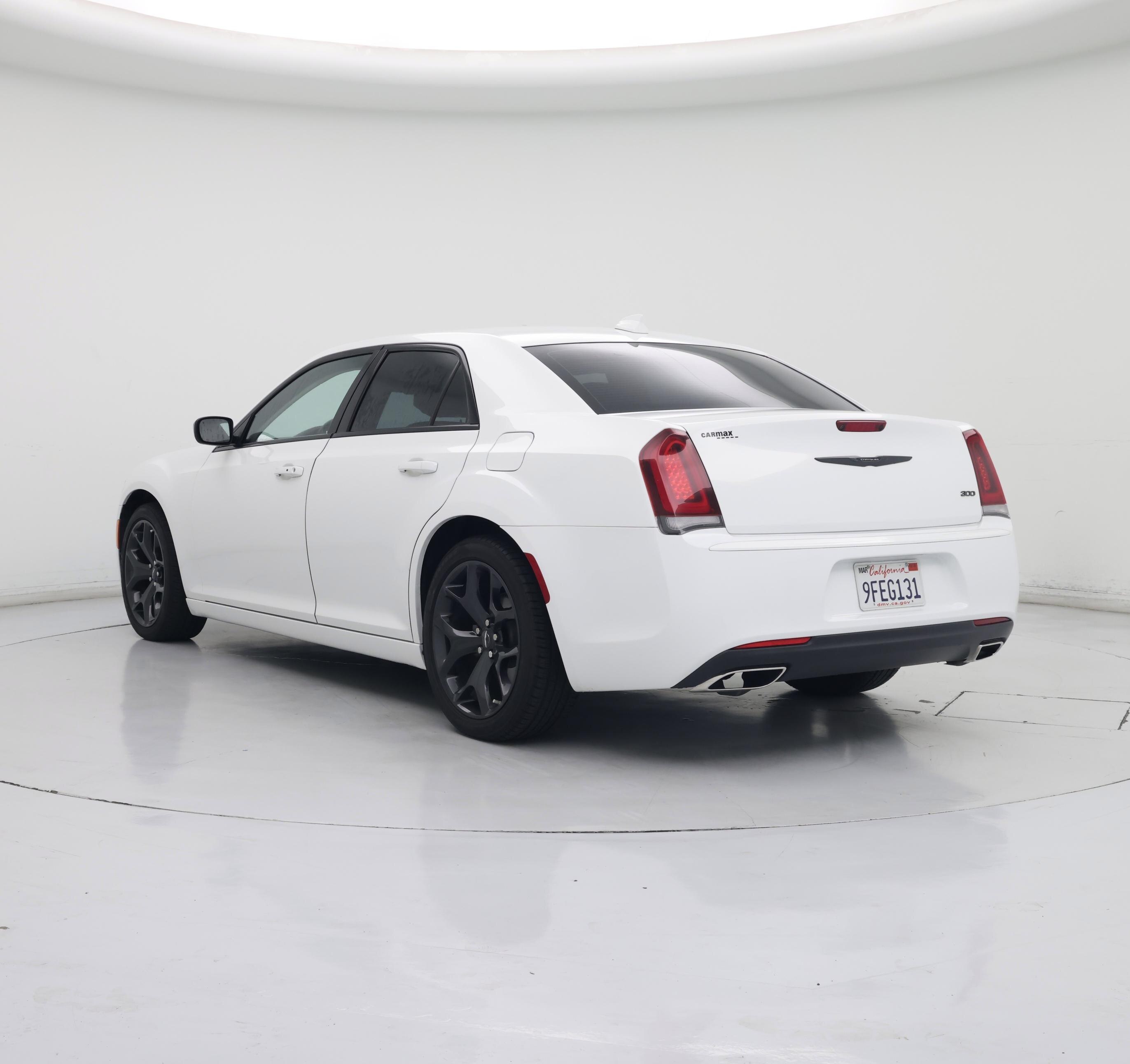 Thumbnail: 2022 Chrysler 300 - 2