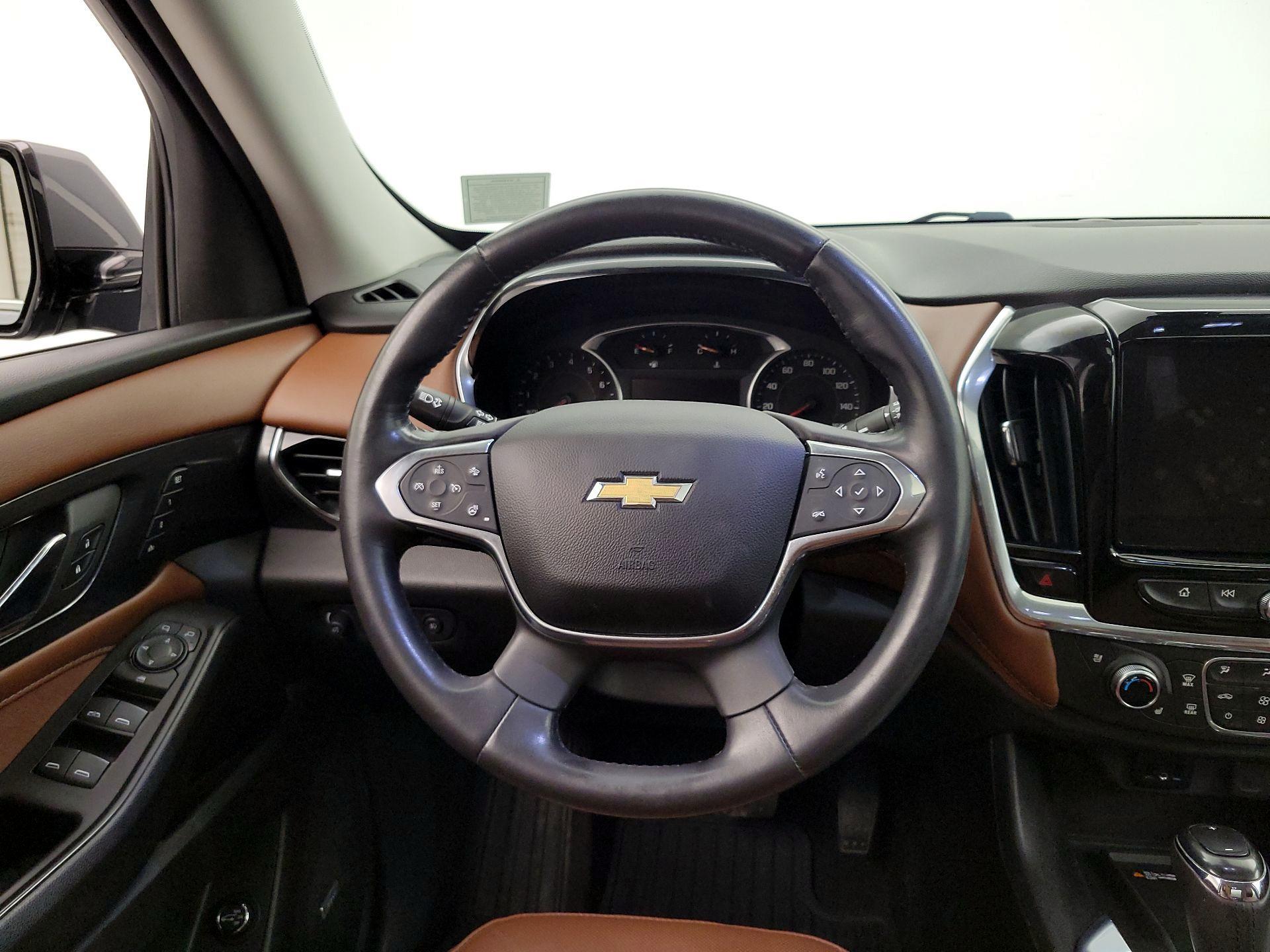 Thumbnail: 2019 Chevrolet Traverse - 10