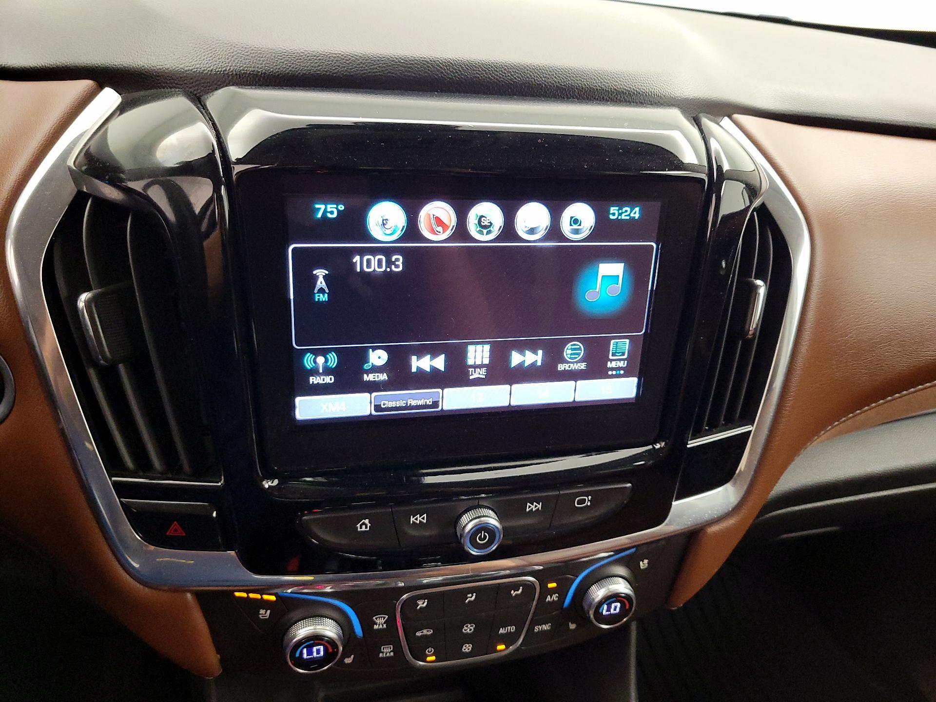 Thumbnail: 2019 Chevrolet Traverse - 16