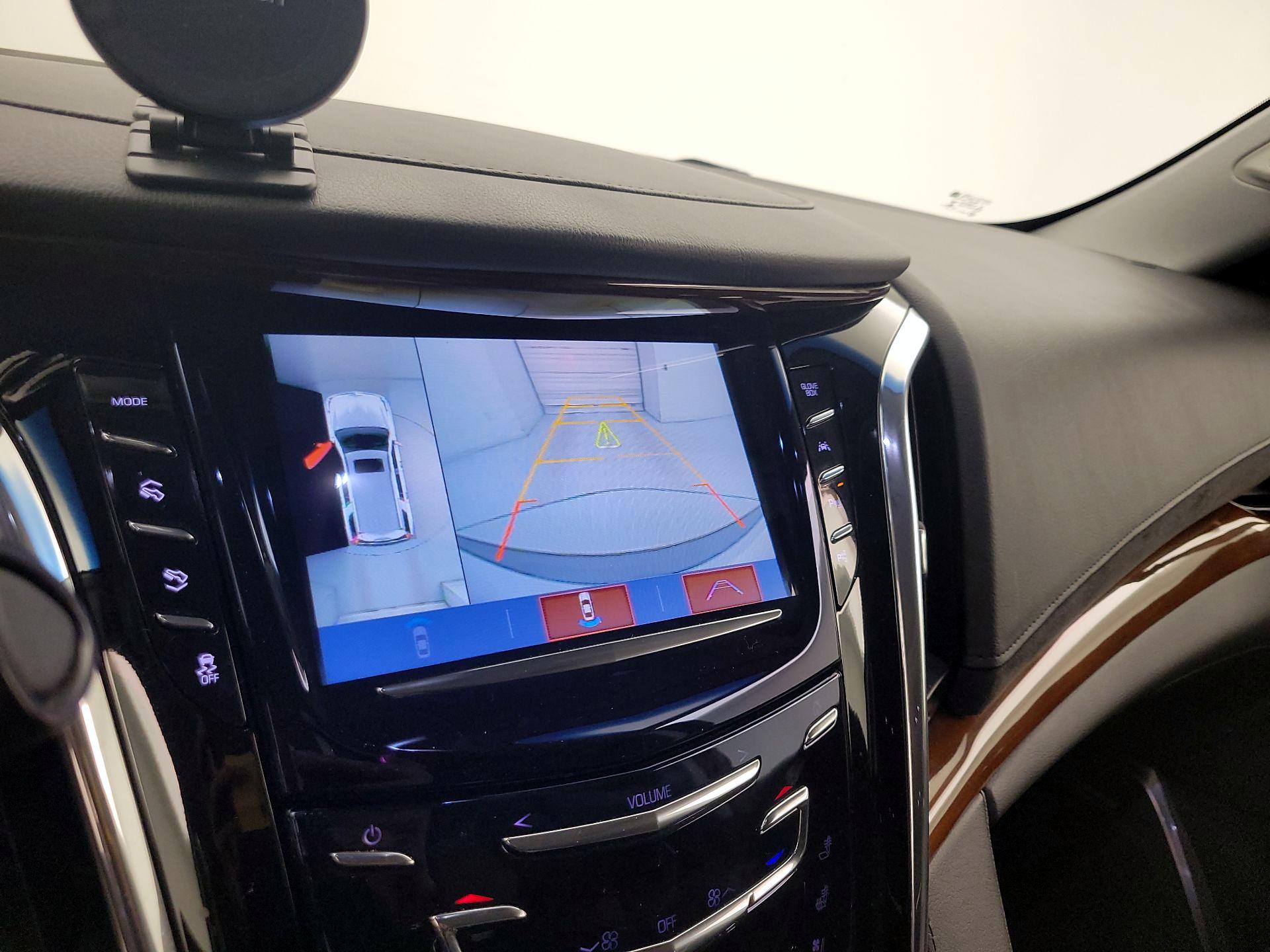 Thumbnail: 2018 Cadillac Escalade - 15