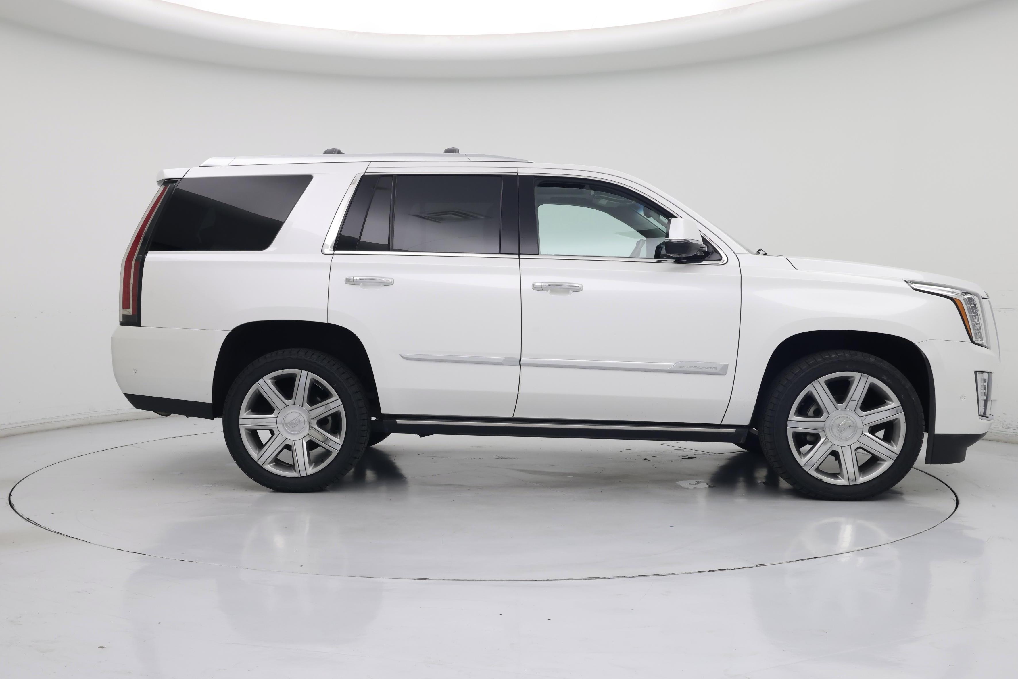 Thumbnail: 2018 Cadillac Escalade - 7