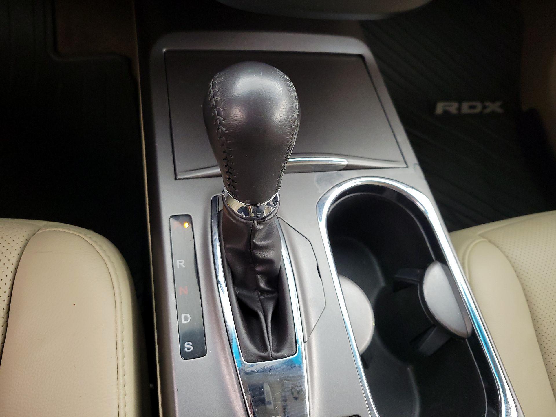 Thumbnail: 2015 Acura RDX - 17