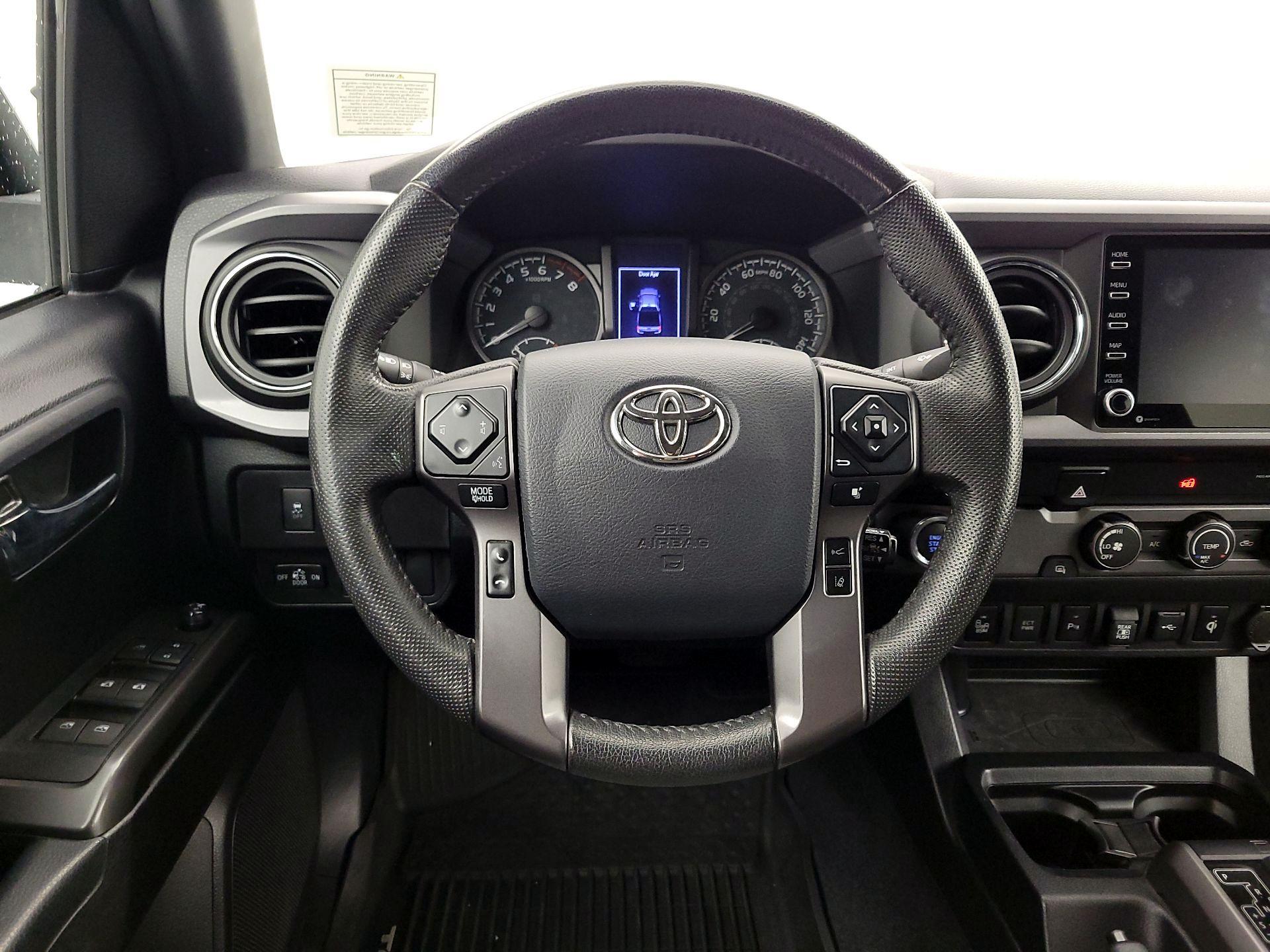 Thumbnail: 2020 Toyota Tacoma - 10