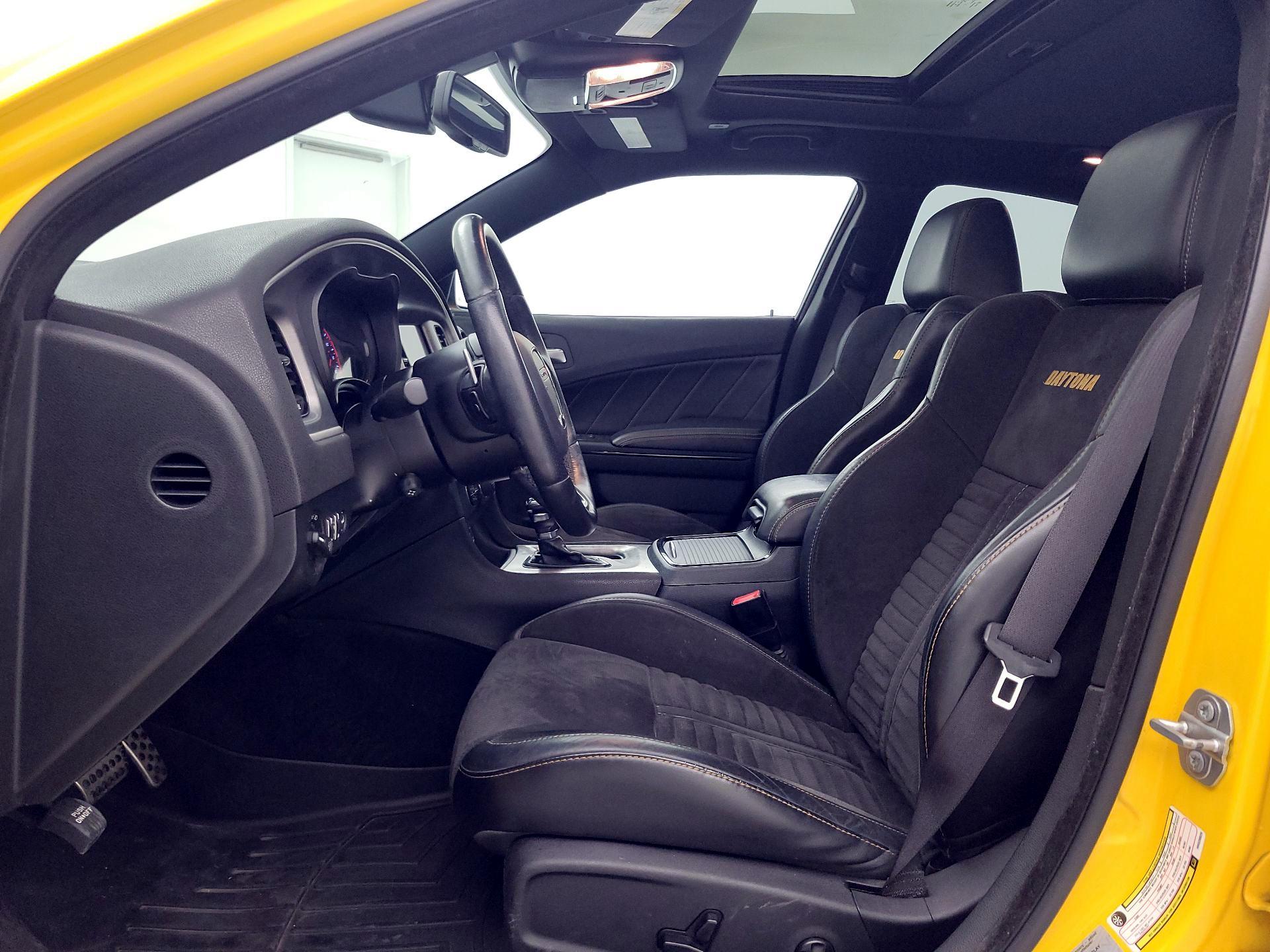 Thumbnail: 2017 Dodge Charger - 11