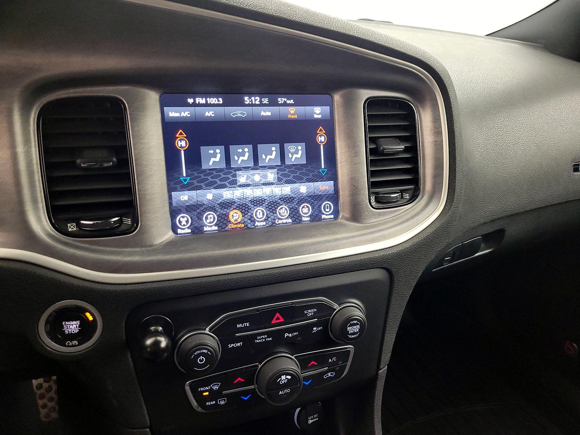 Thumbnail: 2017 Dodge Charger - 17