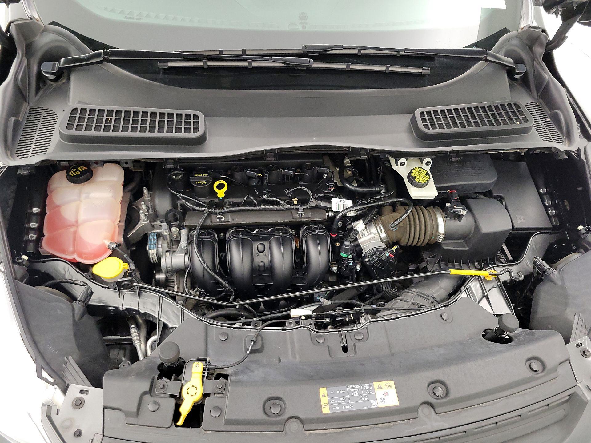 Thumbnail: 2015 Ford Escape - 20