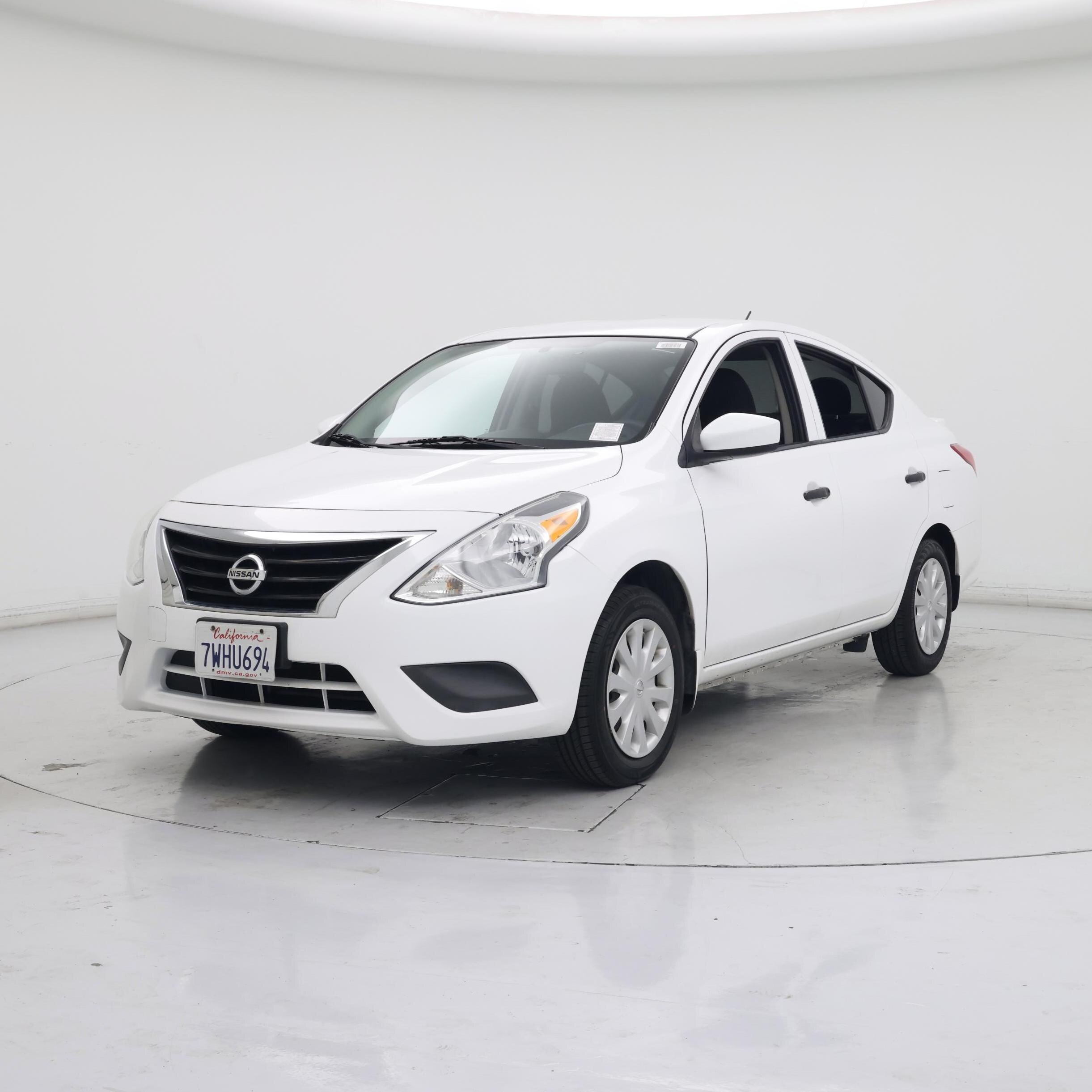 Thumbnail: 2016 Nissan Versa - 4