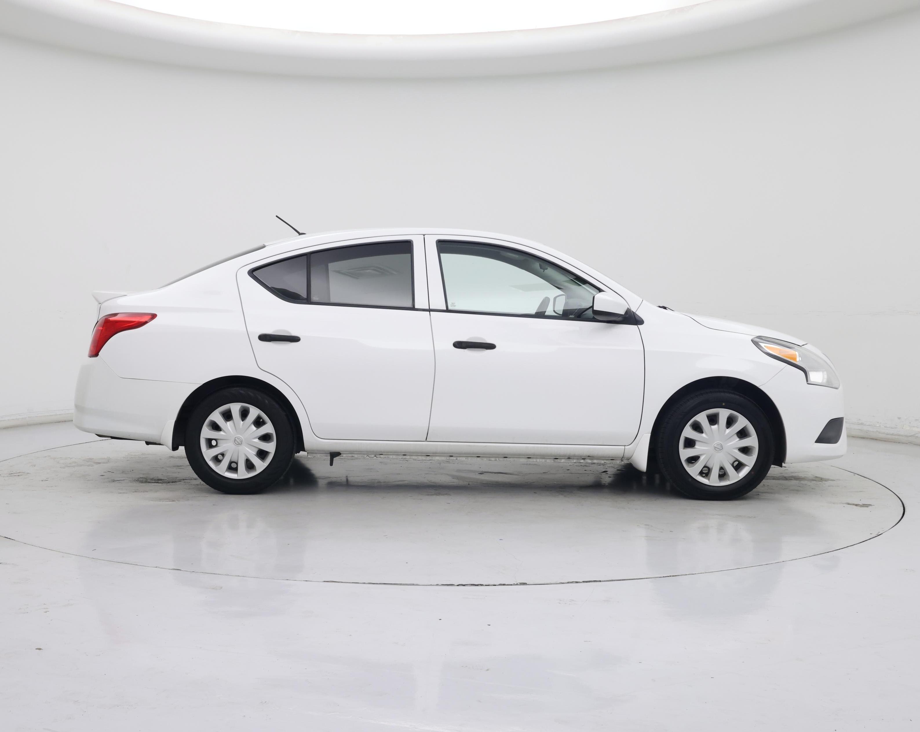 Thumbnail: 2016 Nissan Versa - 7