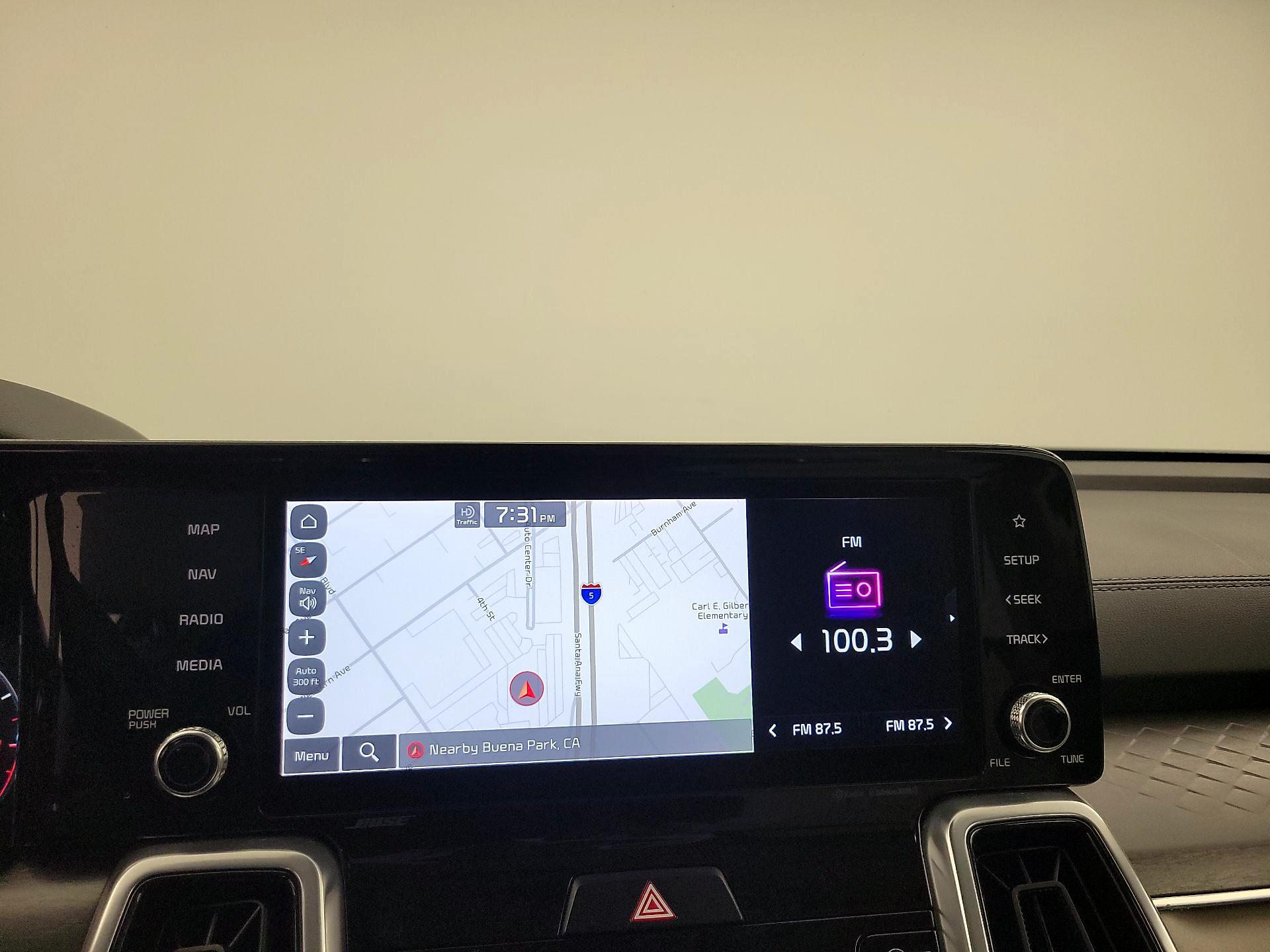 Thumbnail: 2023 Kia Sorento - 14