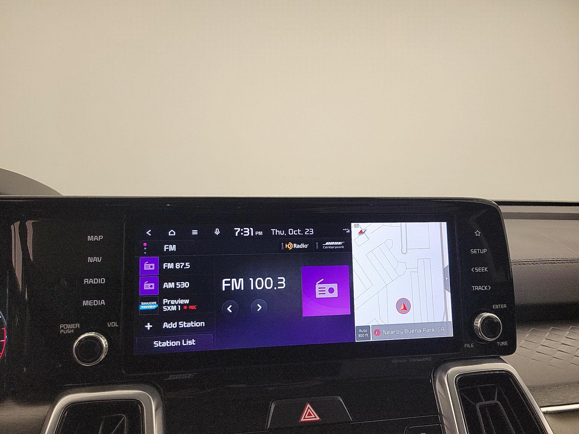 Thumbnail: 2023 Kia Sorento - 16