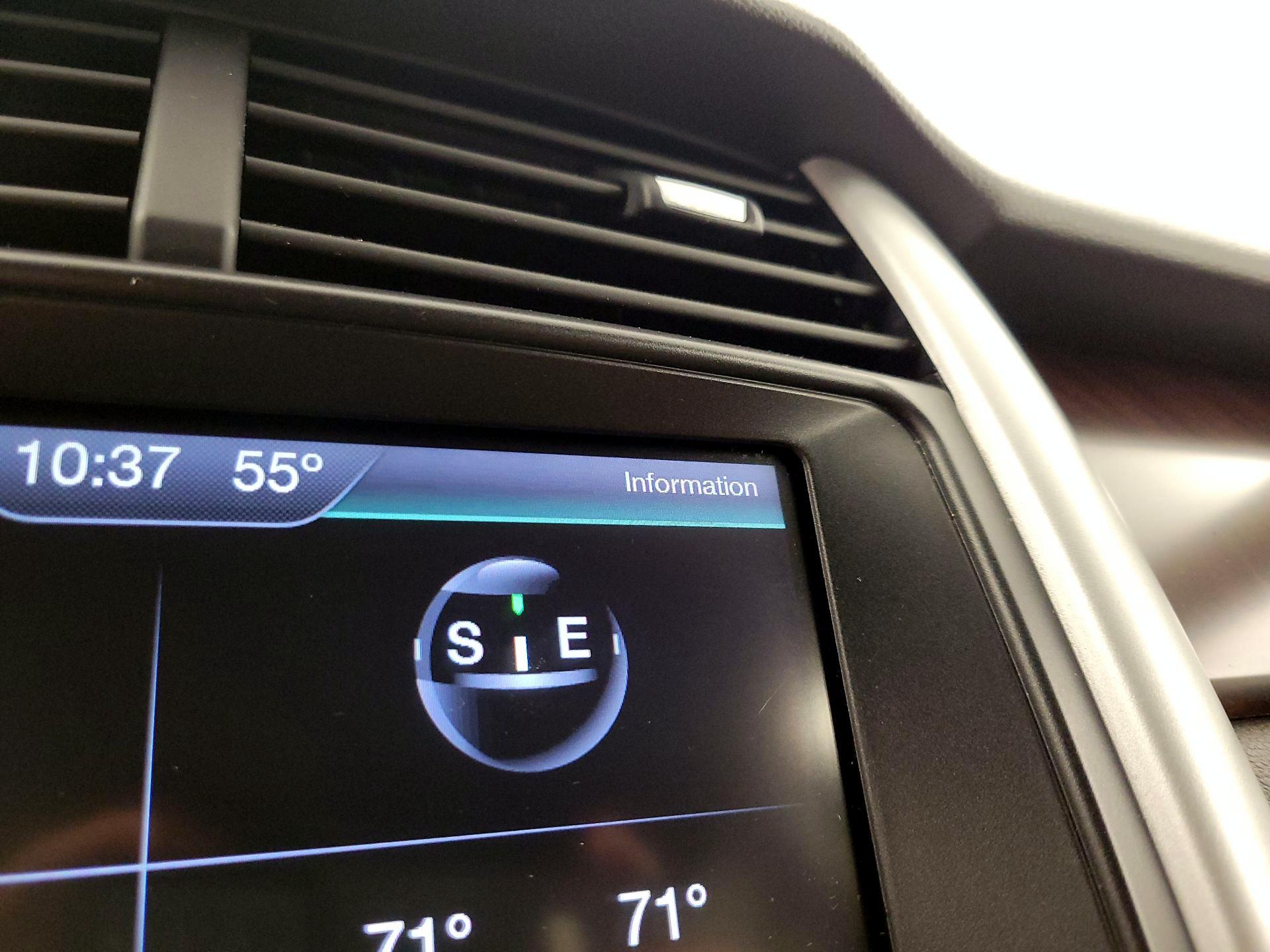 Thumbnail: 2014 Ford Edge - 14