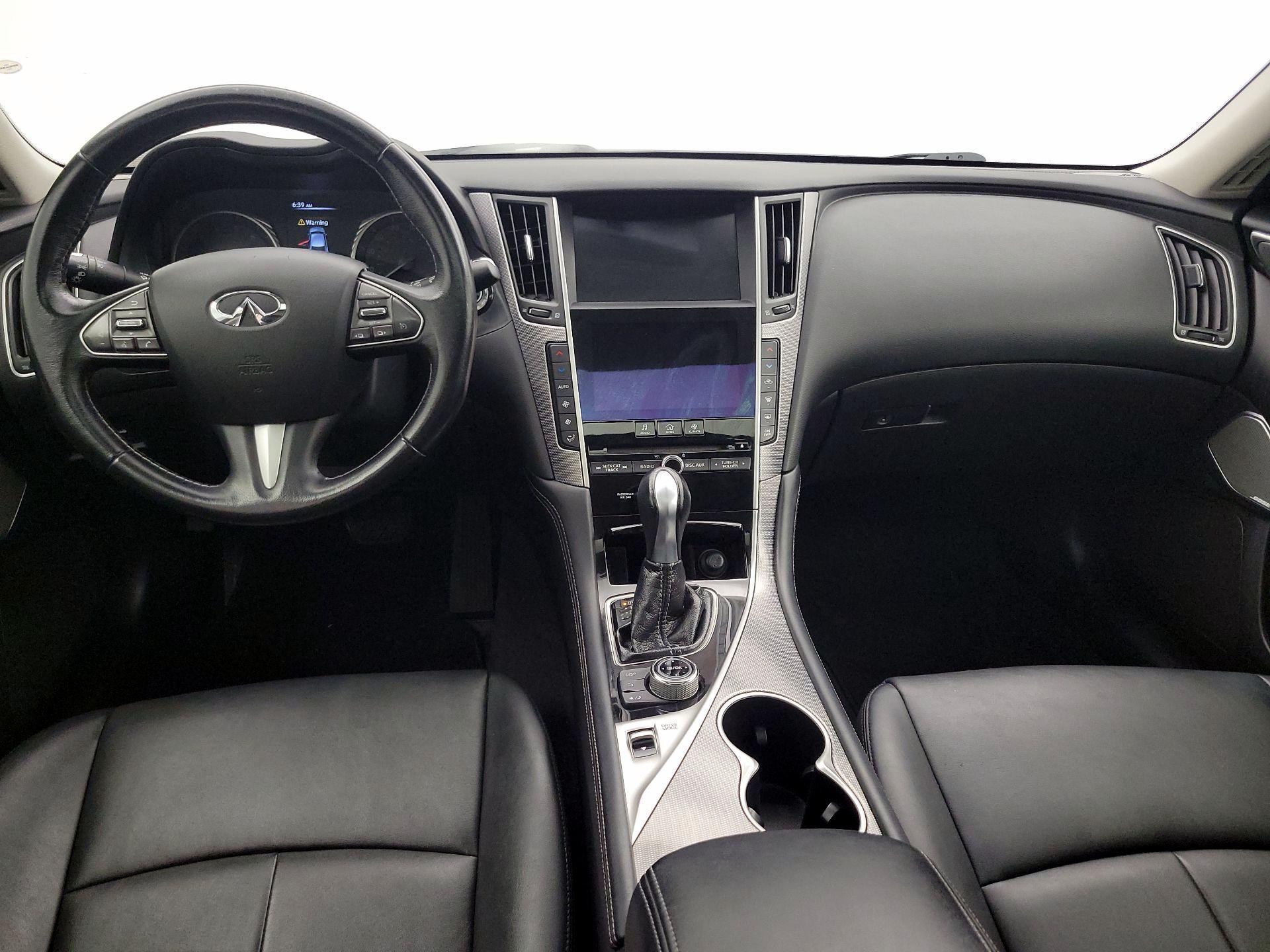 Thumbnail: 2017 INFINITI Q50 - 9