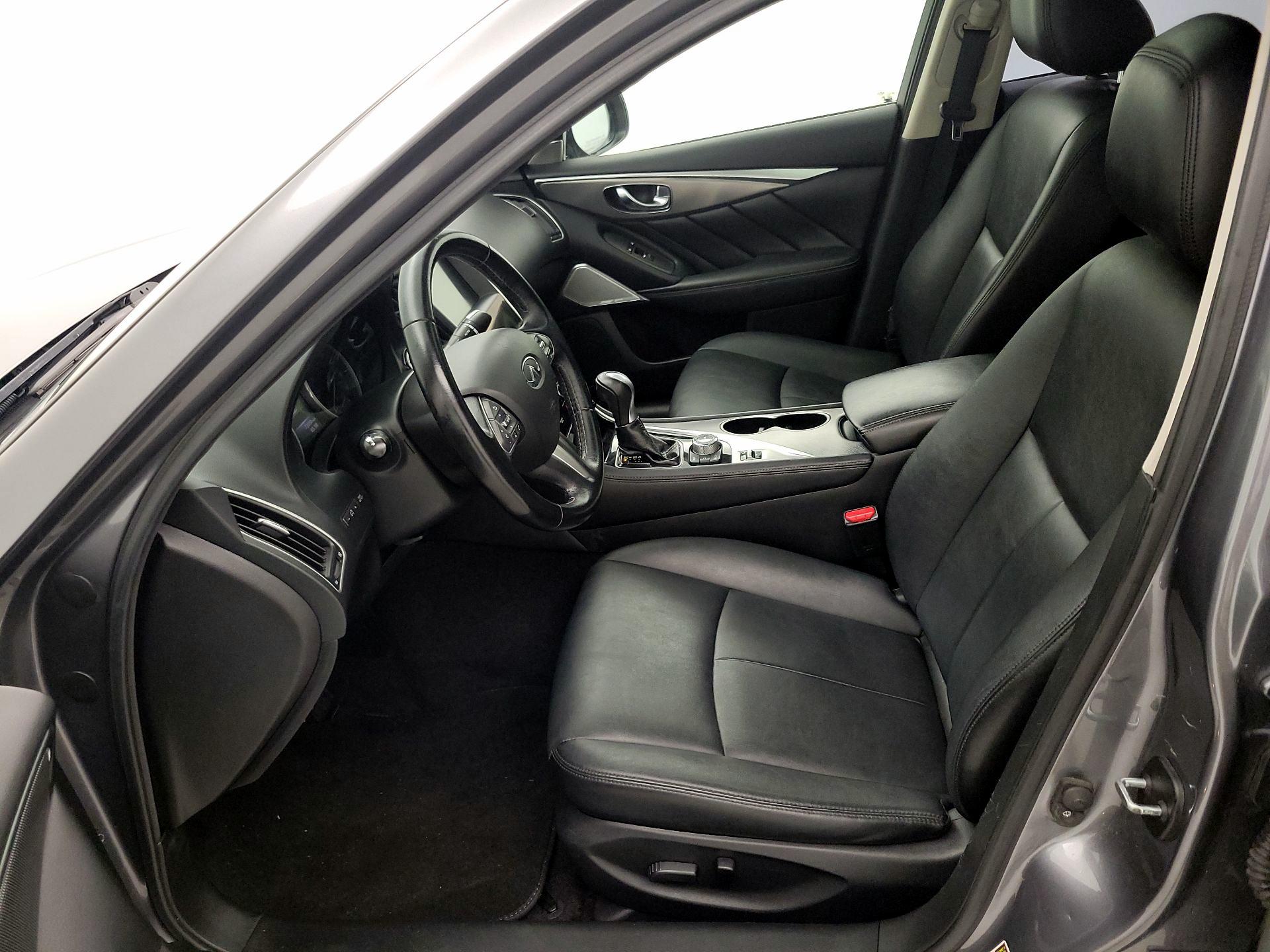 Thumbnail: 2017 INFINITI Q50 - 11