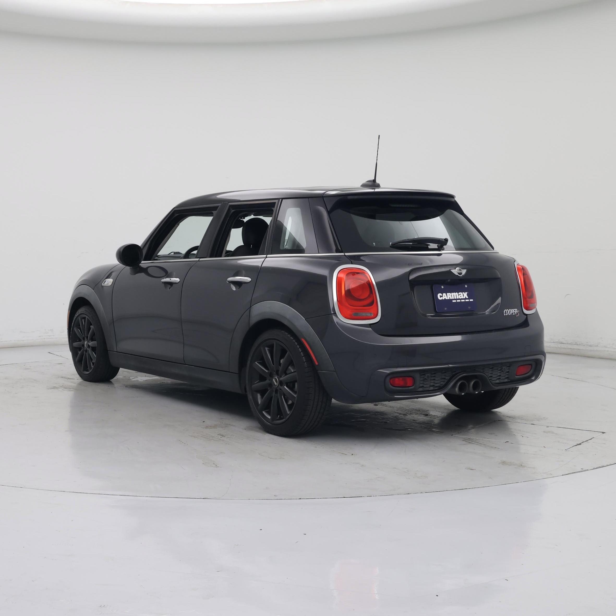 Thumbnail: 2015 MINI Cooper Hardtop - 2