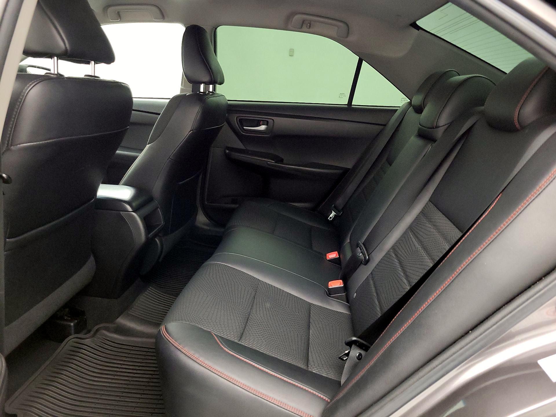 Thumbnail: 2016 Toyota Camry - 19